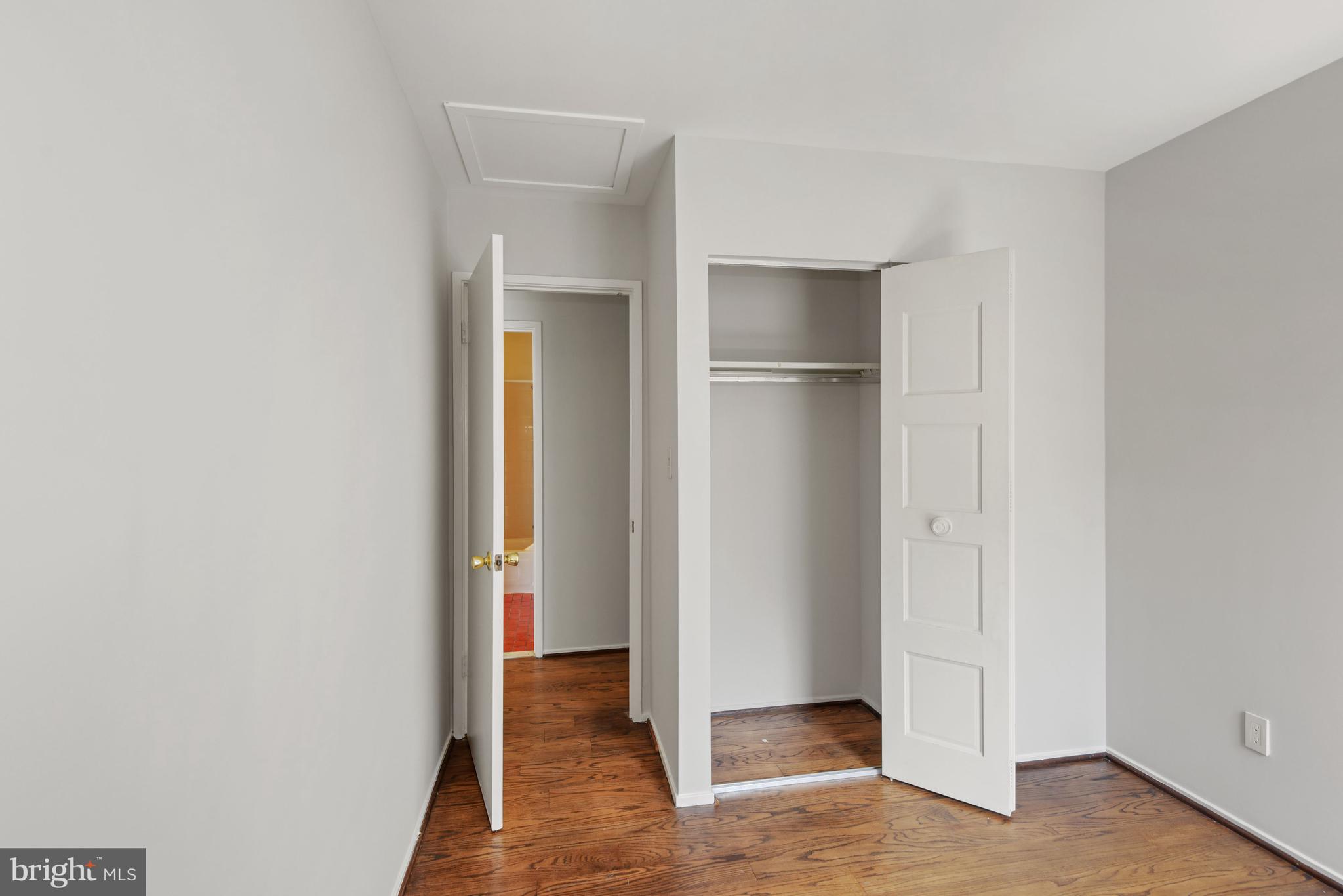 THE POINTS - Residential