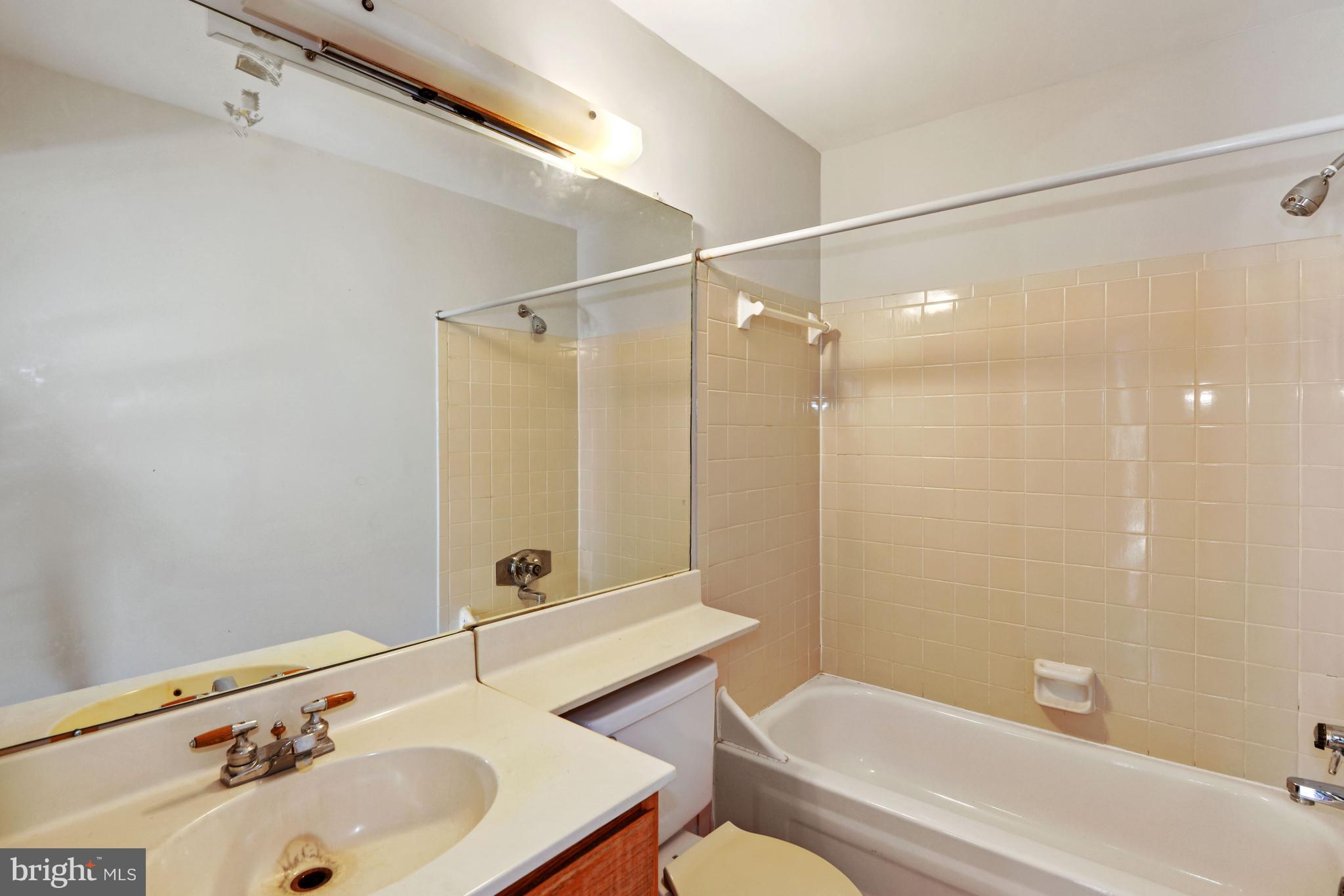 THE POINTS - Residential