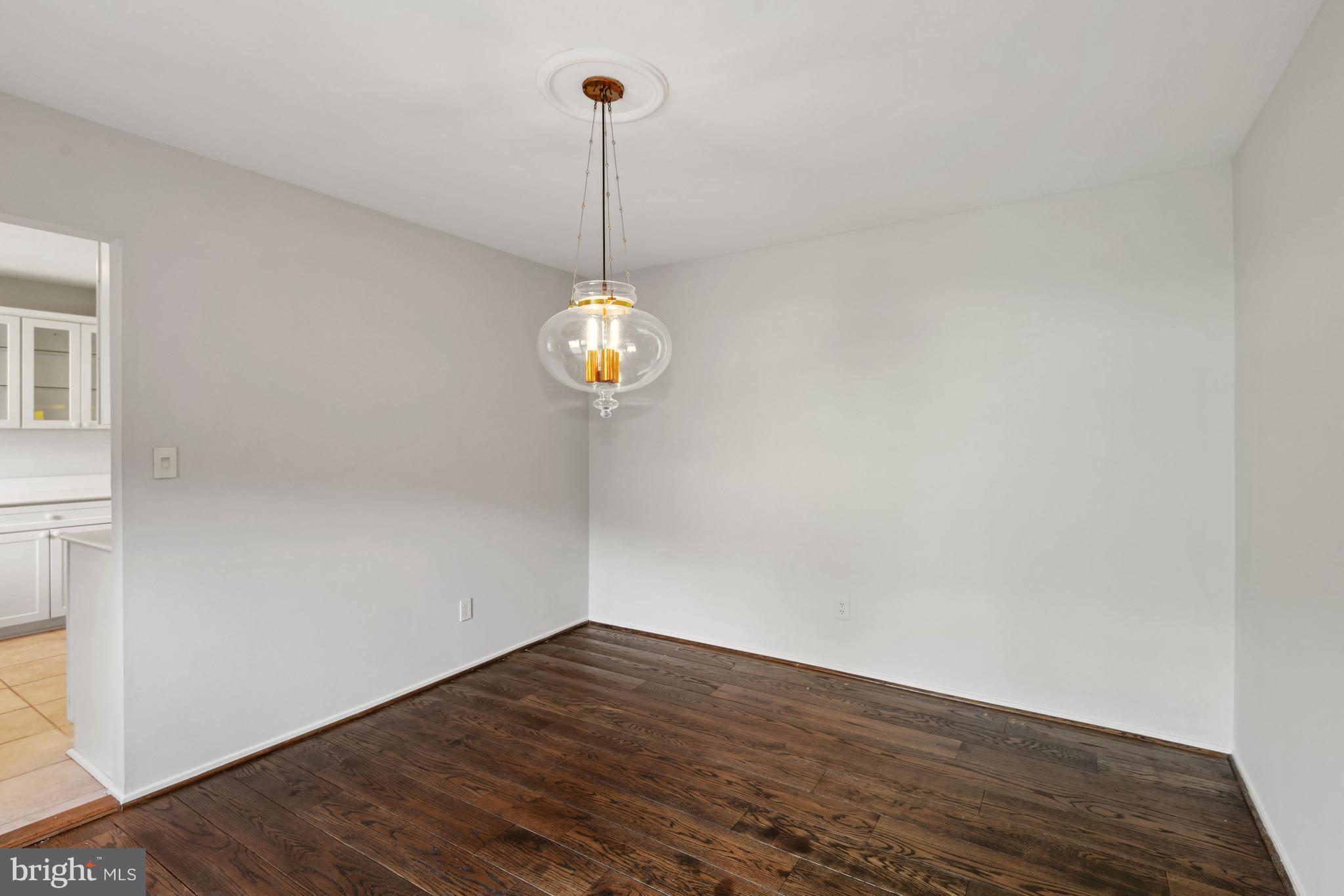 THE POINTS - Residential