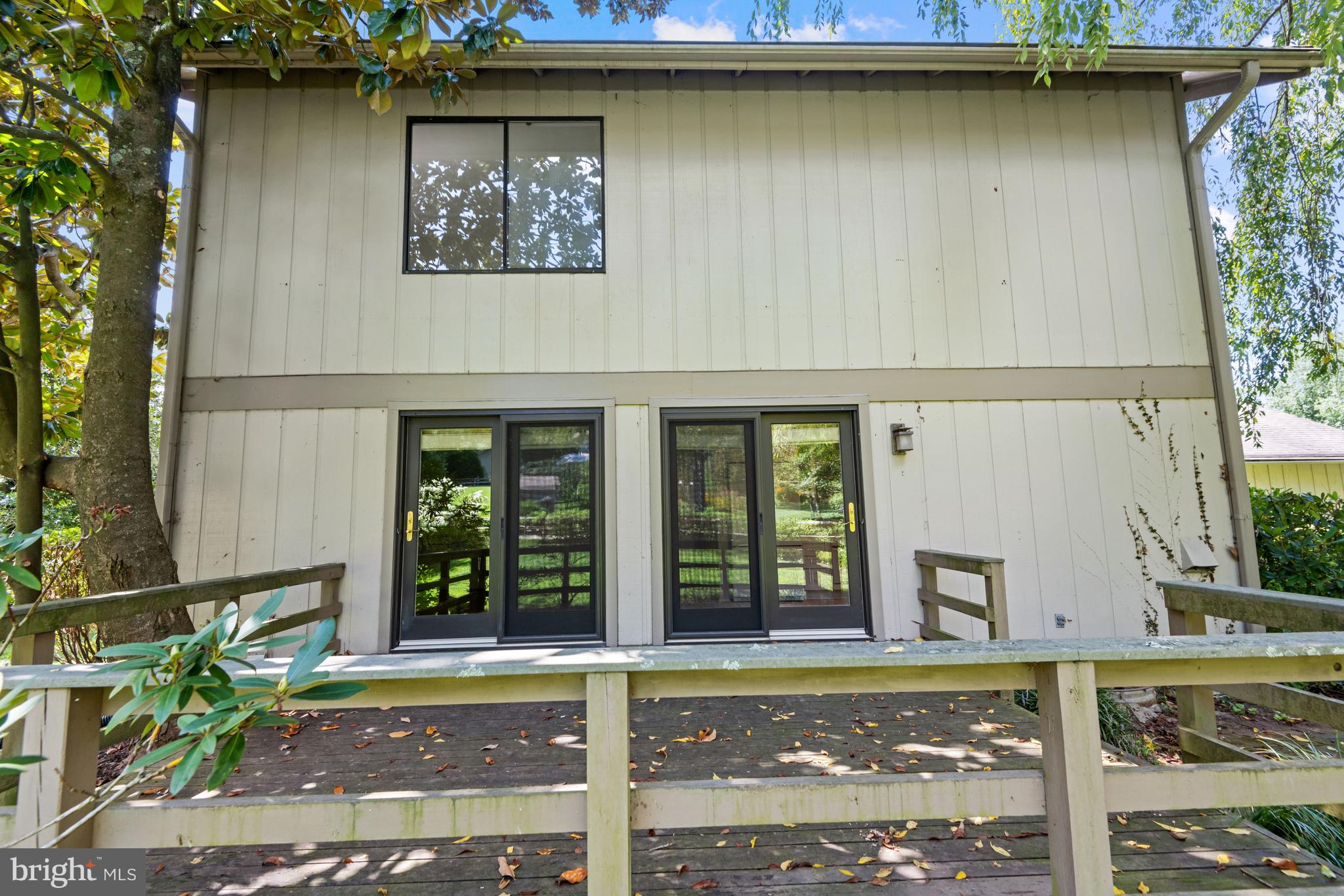 THE POINTS - Residential