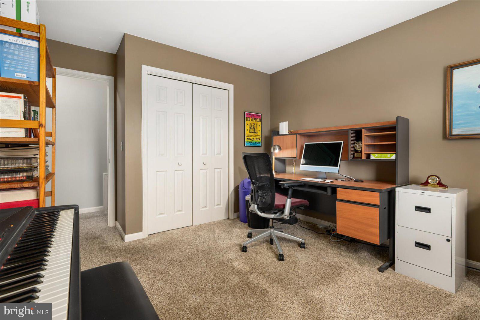 NUTTERS CROSSING - Residential