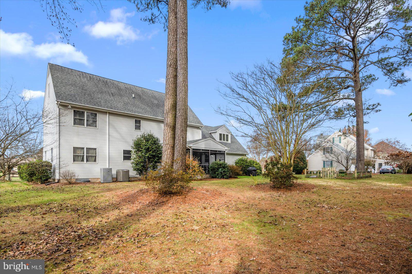 NUTTERS CROSSING - Residential