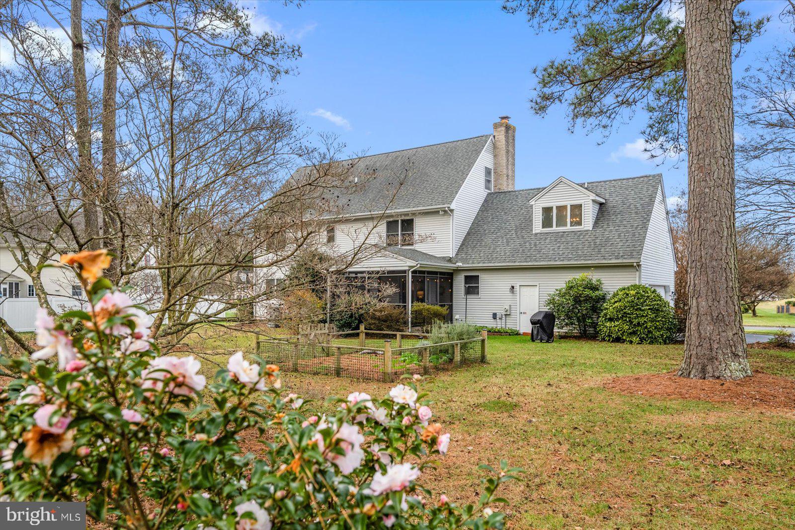 NUTTERS CROSSING - Residential