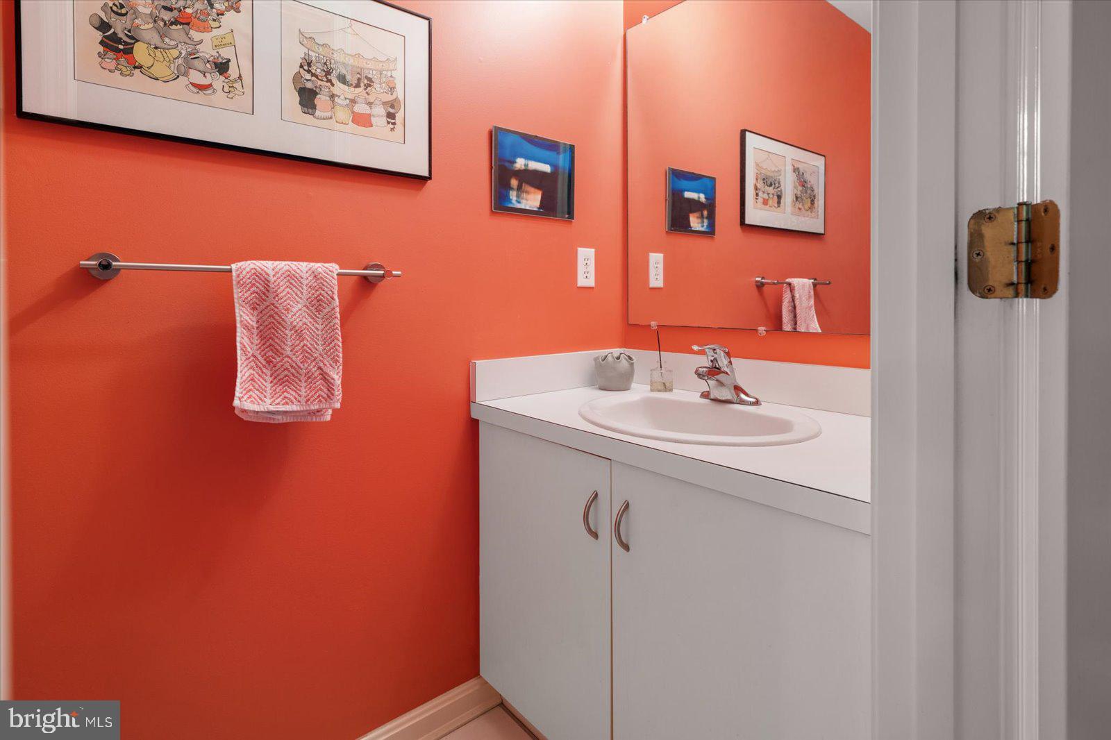 NUTTERS CROSSING - Residential