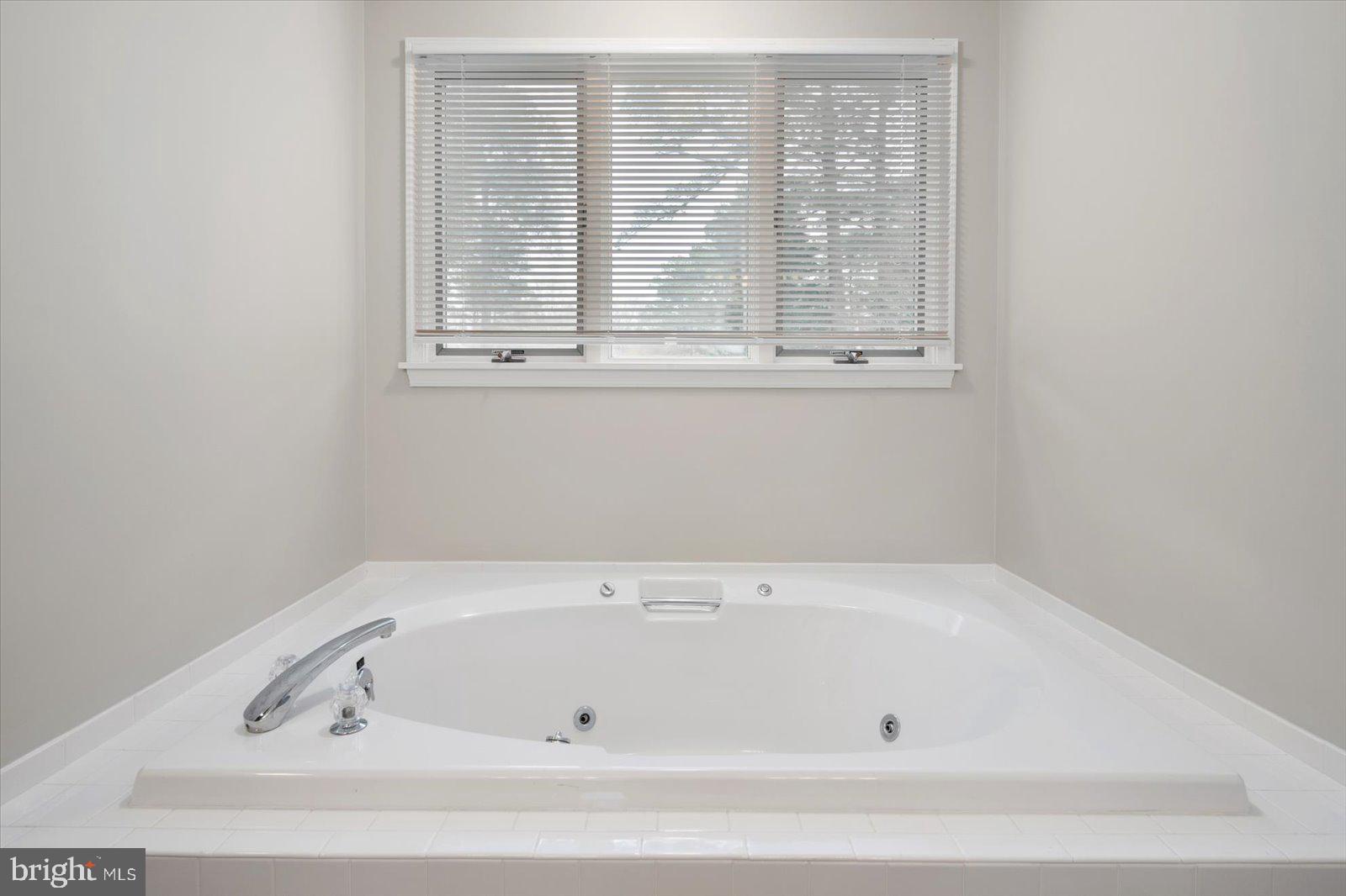 NUTTERS CROSSING - Residential