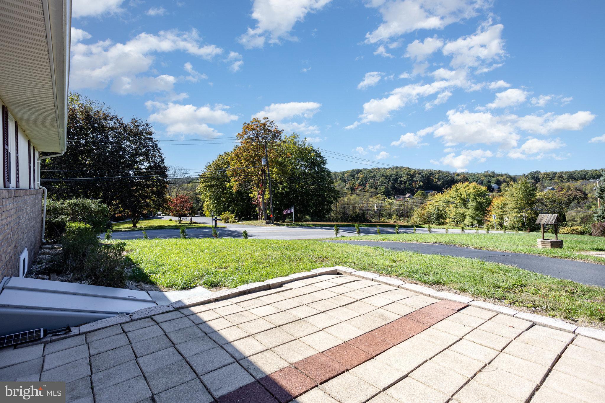 OAKWOOD HILLS - Residential