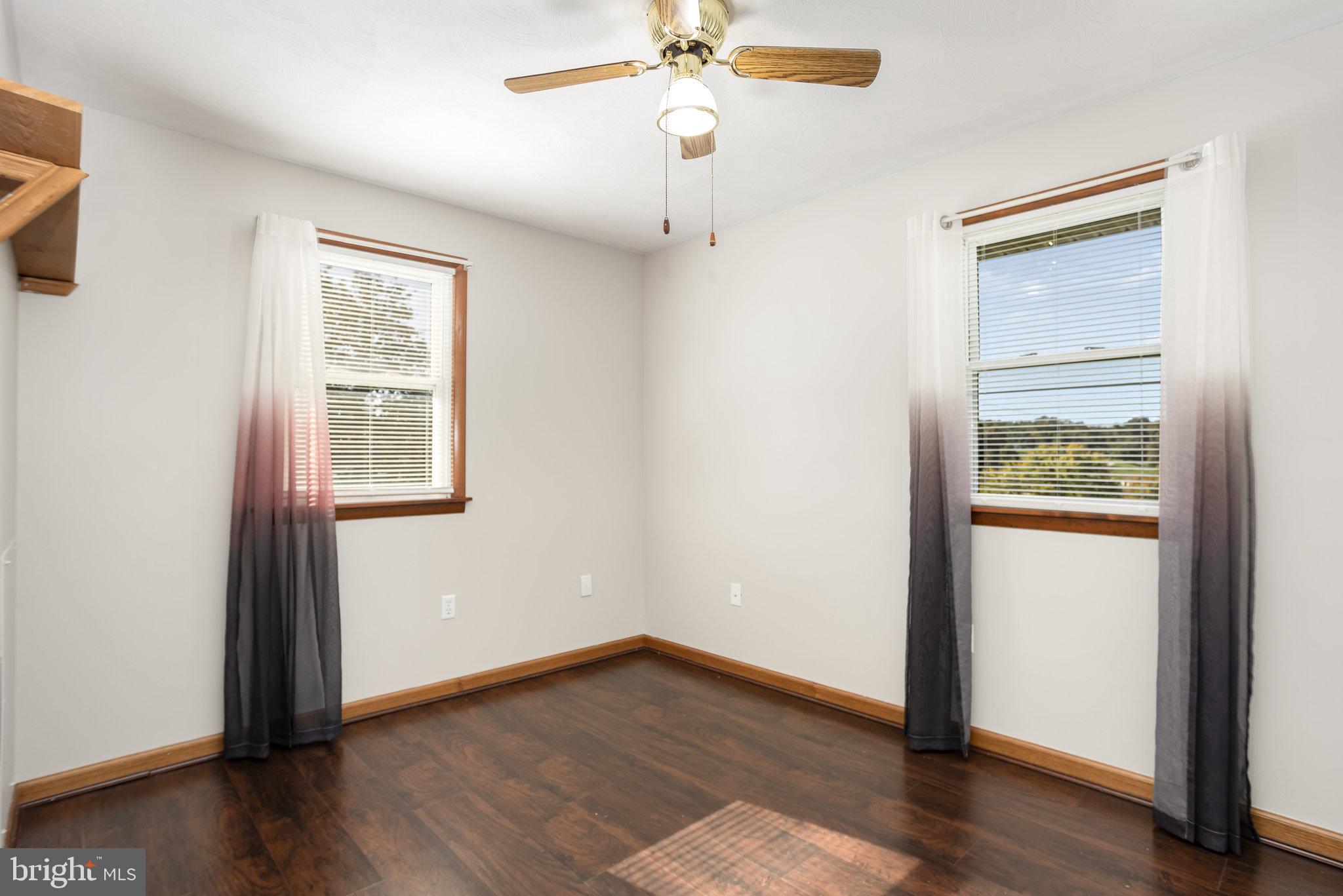 OAKWOOD HILLS - Residential