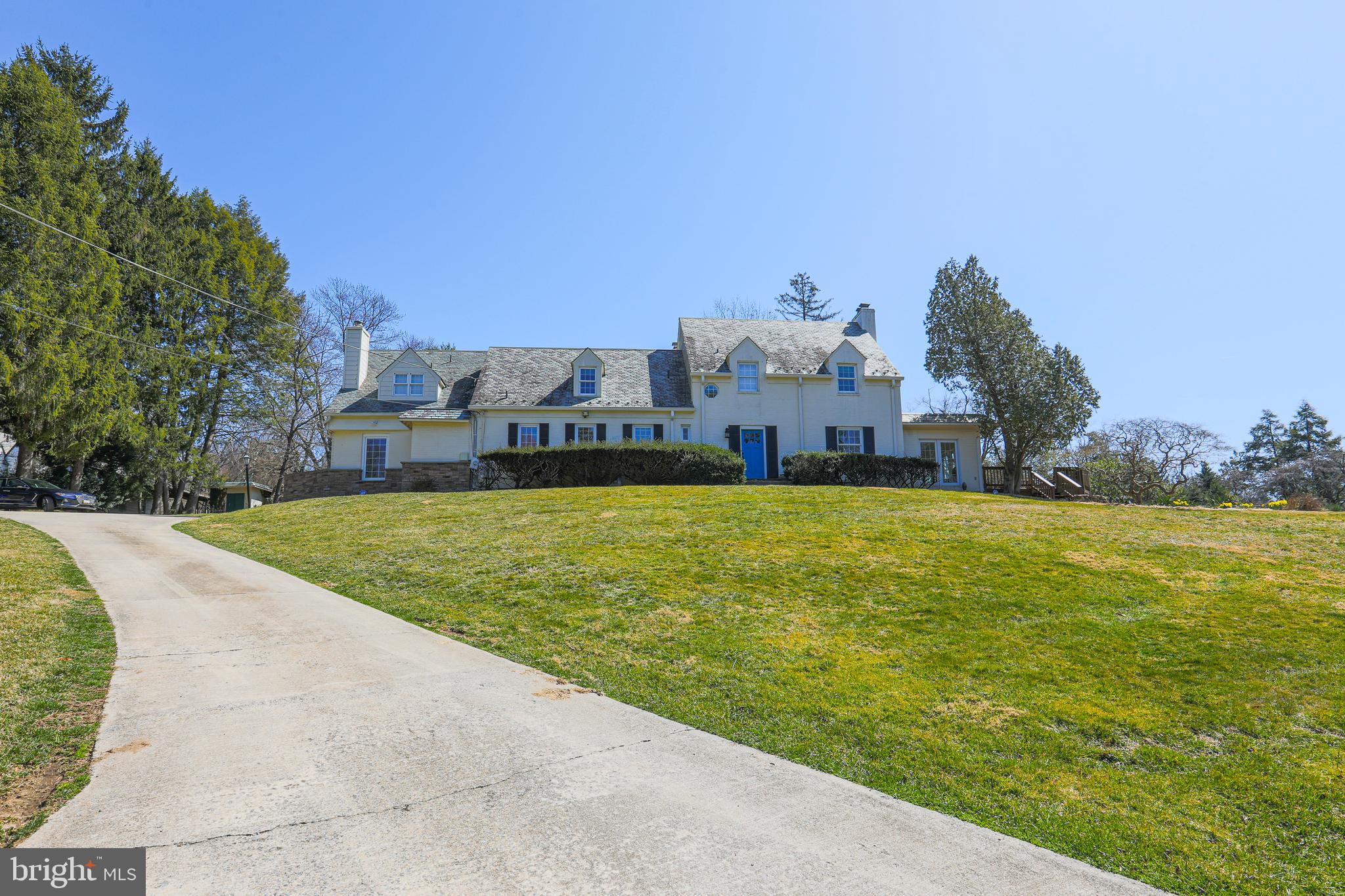 BURNT MILLS HILLS - Residential