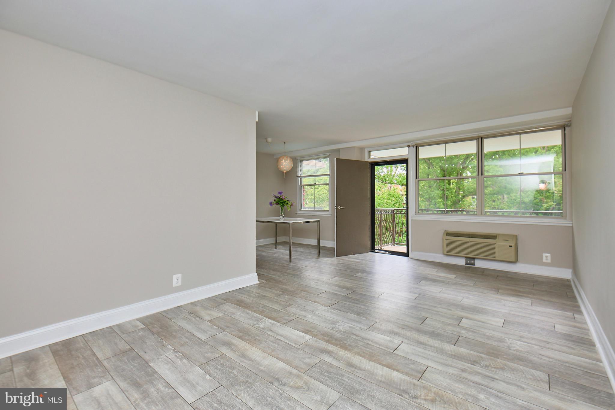 CIRCLE - Residential