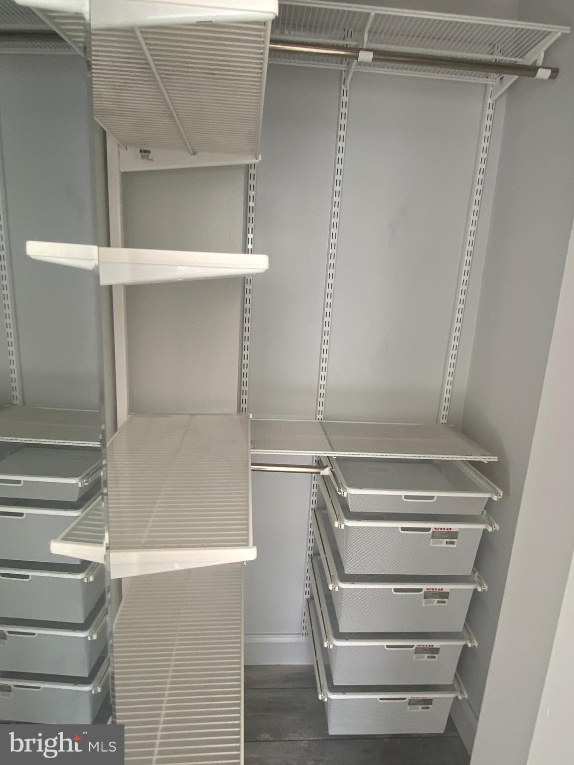 CIRCLE - Residential