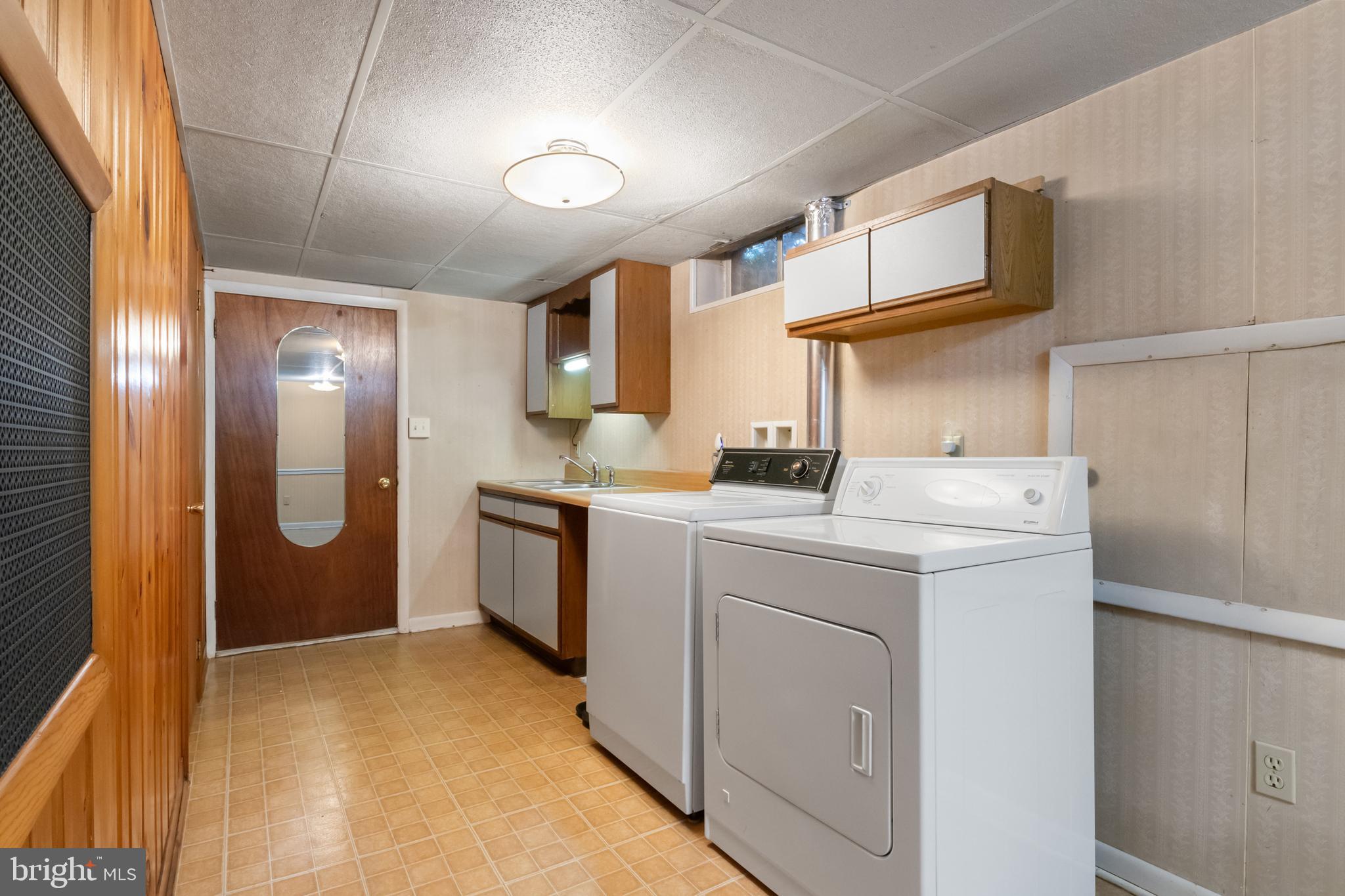 VALLEY VIEW - Residential