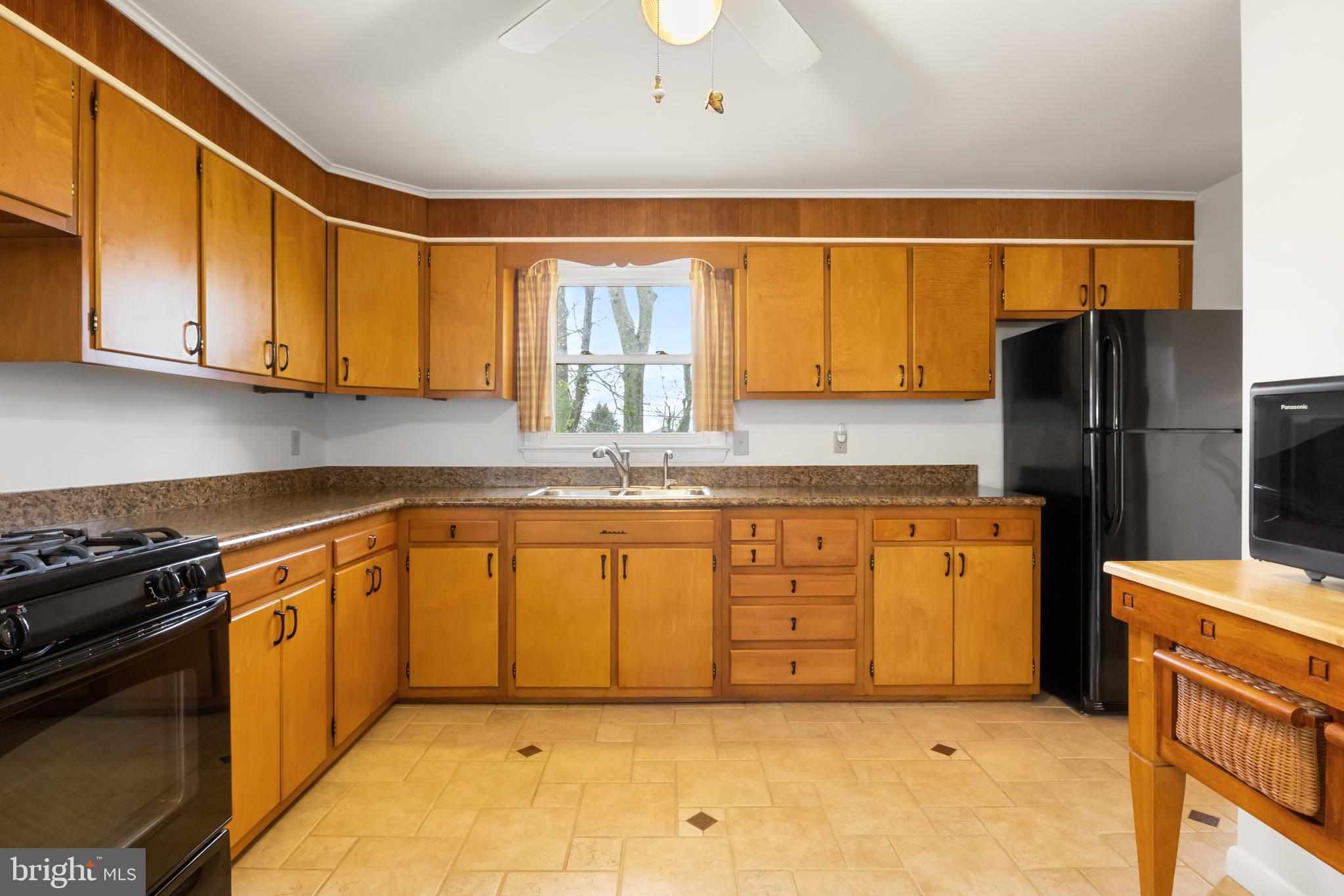 VALLEY VIEW - Residential