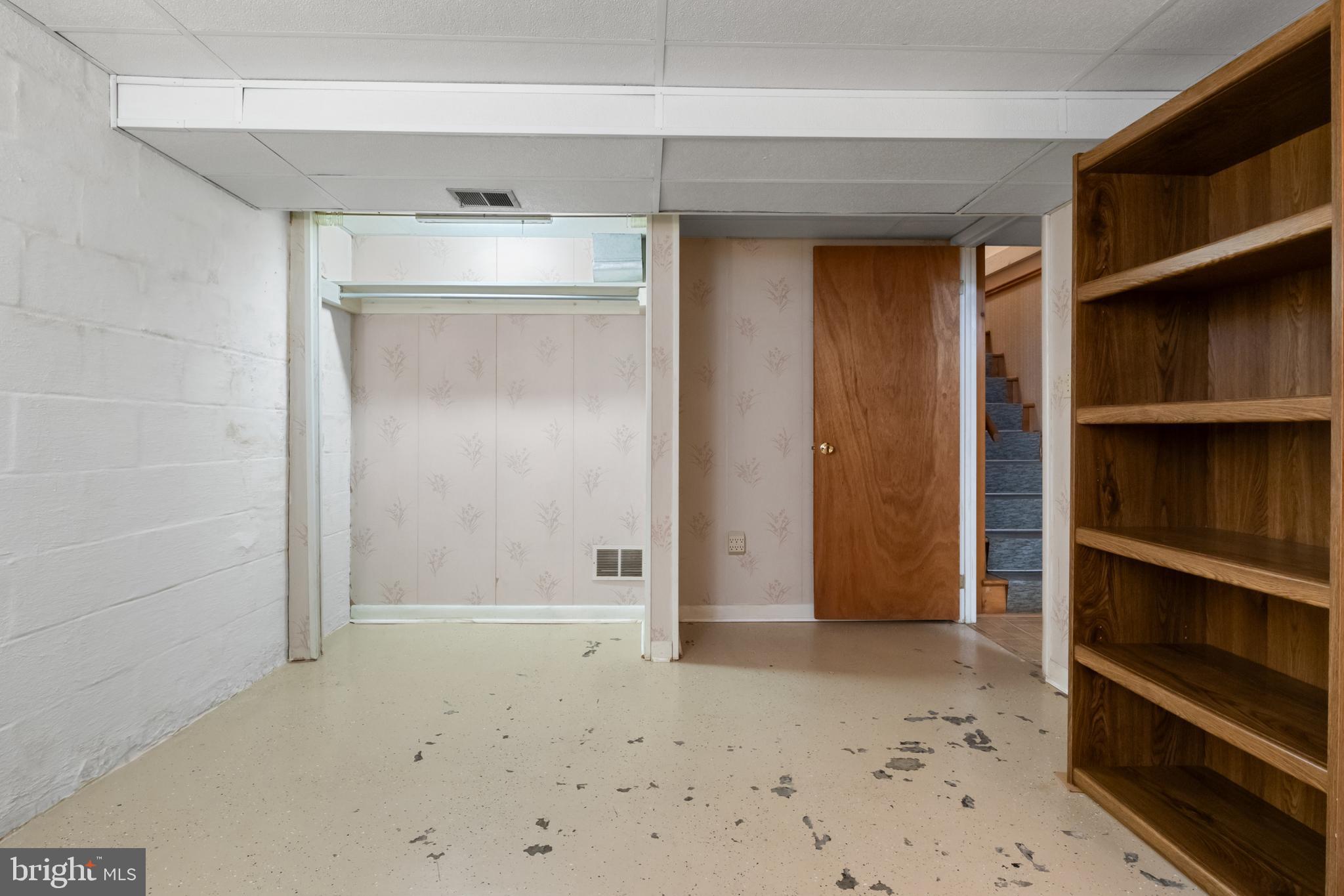 VALLEY VIEW - Residential