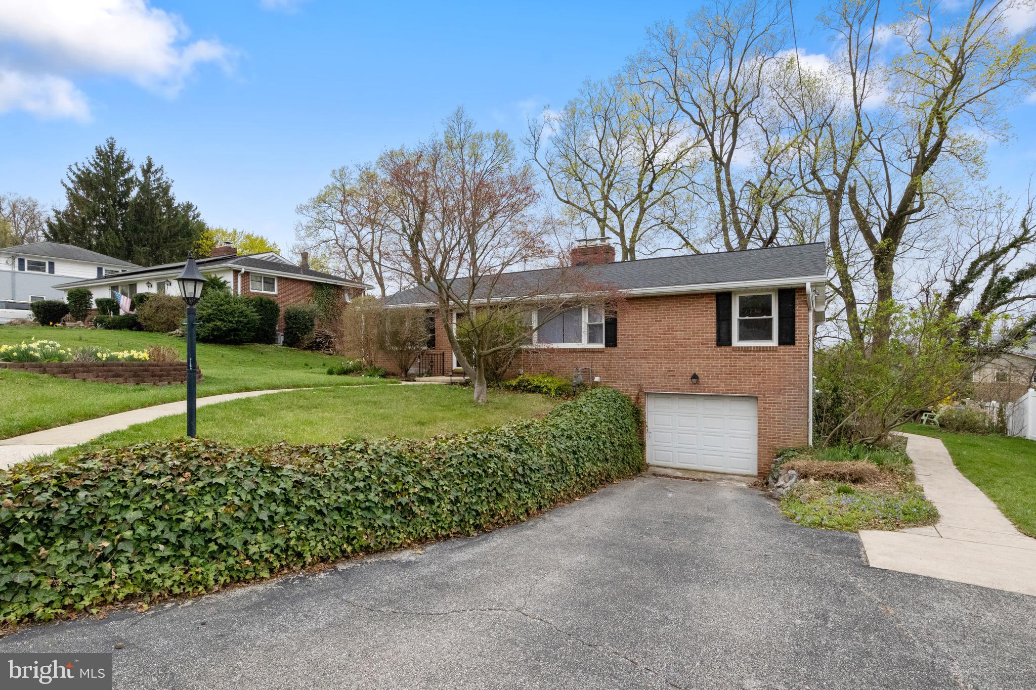 VALLEY VIEW - Residential