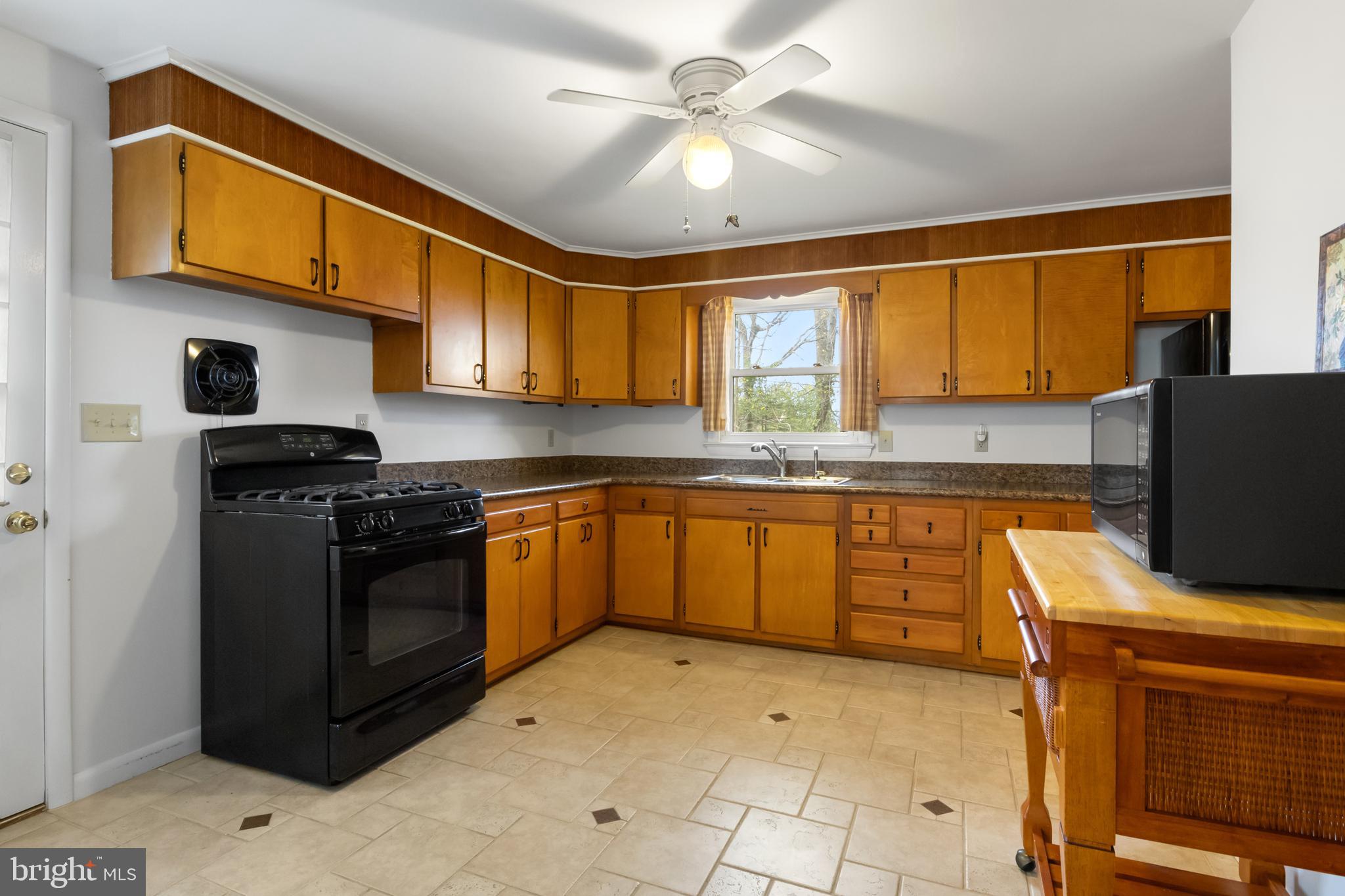 VALLEY VIEW - Residential