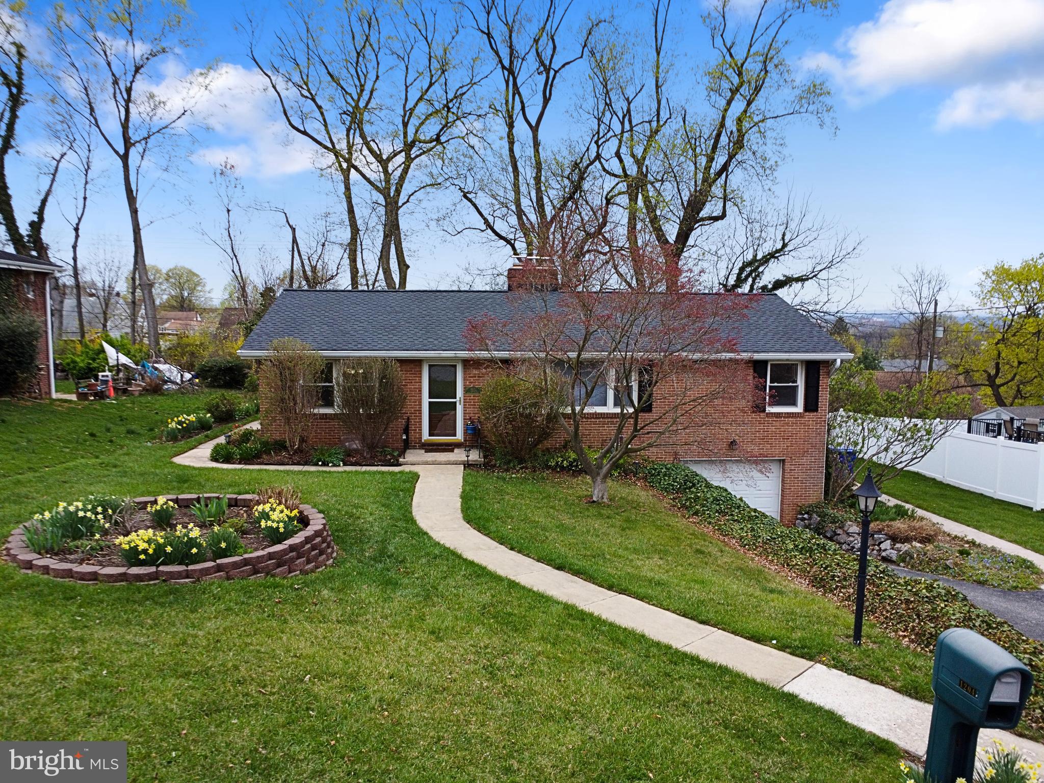 VALLEY VIEW - Residential