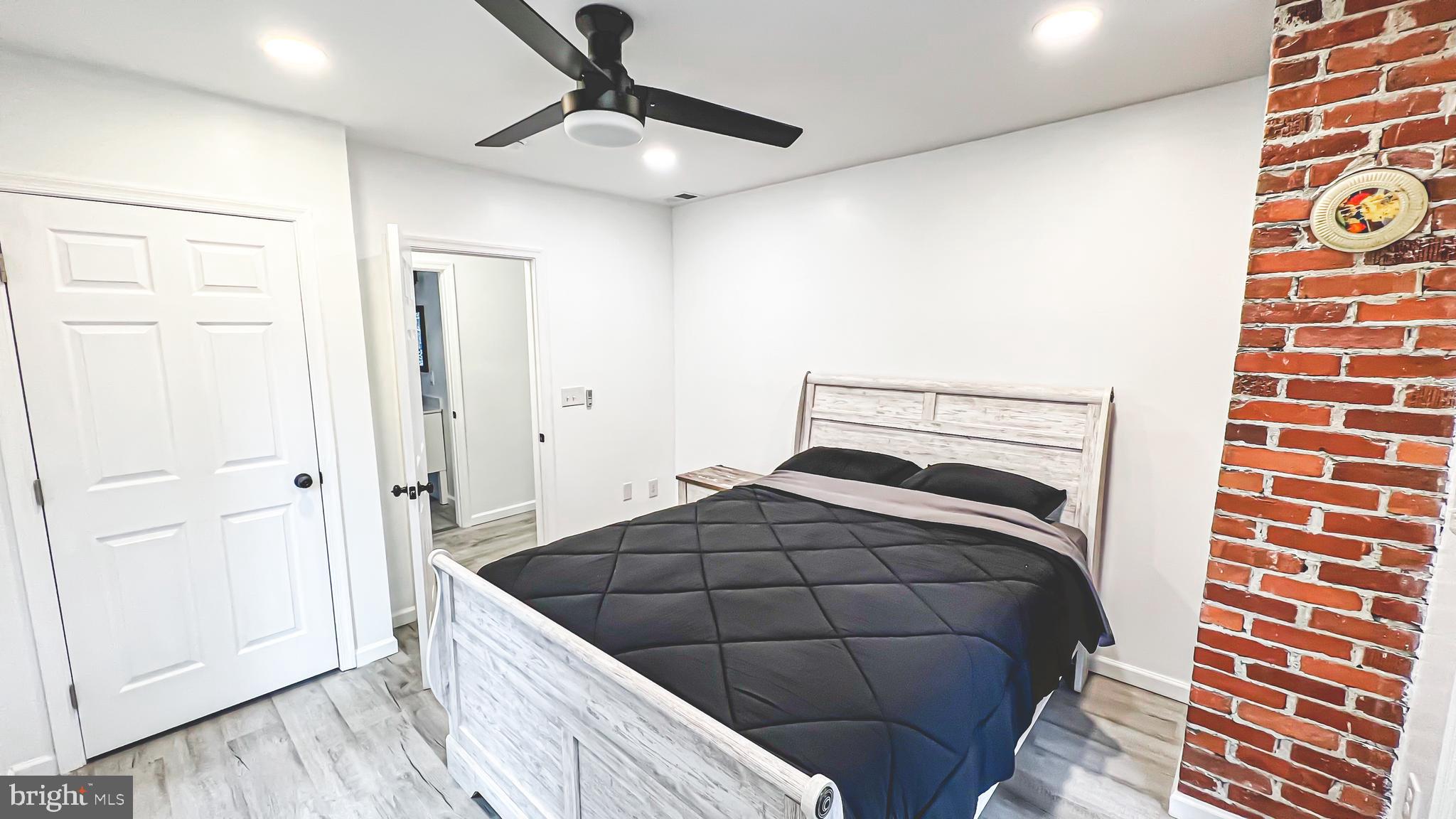 BRADDOCK RUN - Residential