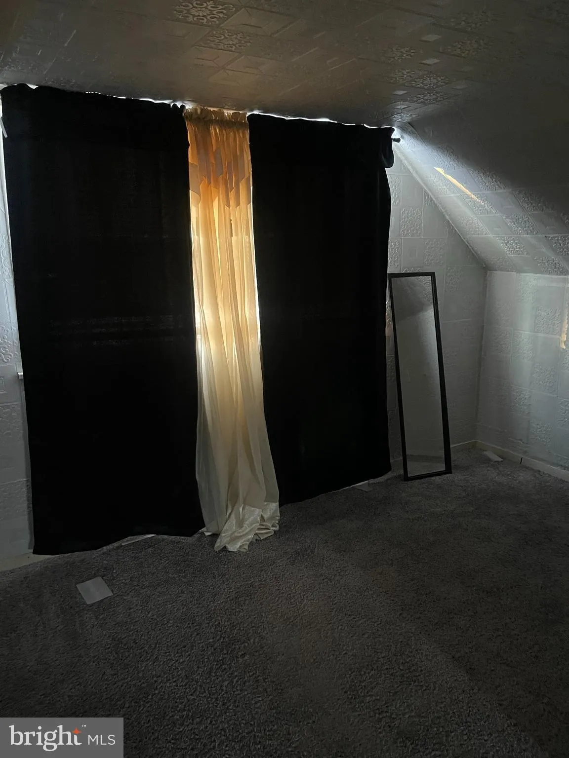 Trenton, New Jersey 08618, United States, 2 Bedrooms Bedrooms, ,2 BathroomsBathrooms,Residential,Contingent,80822