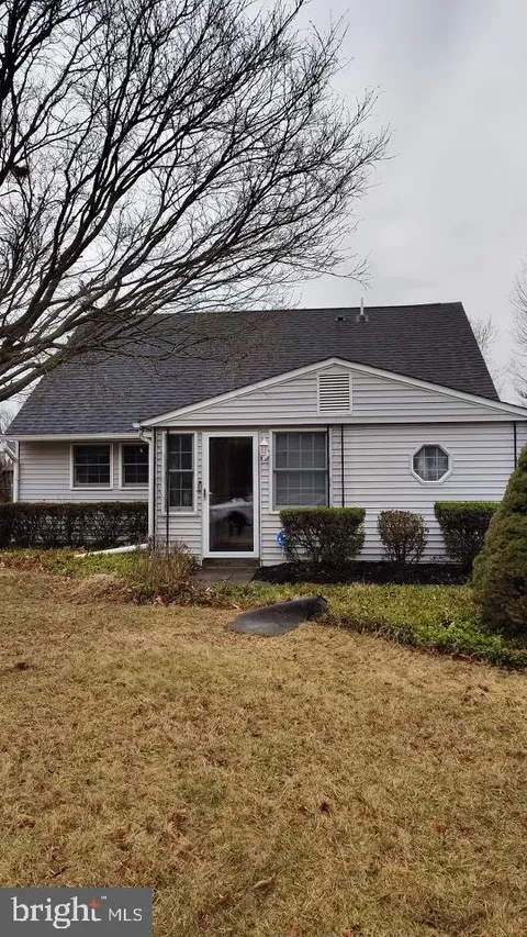 1063 1063 Terrace Blvd, Trenton, NJ 08618 - MLS#: NJME2053812