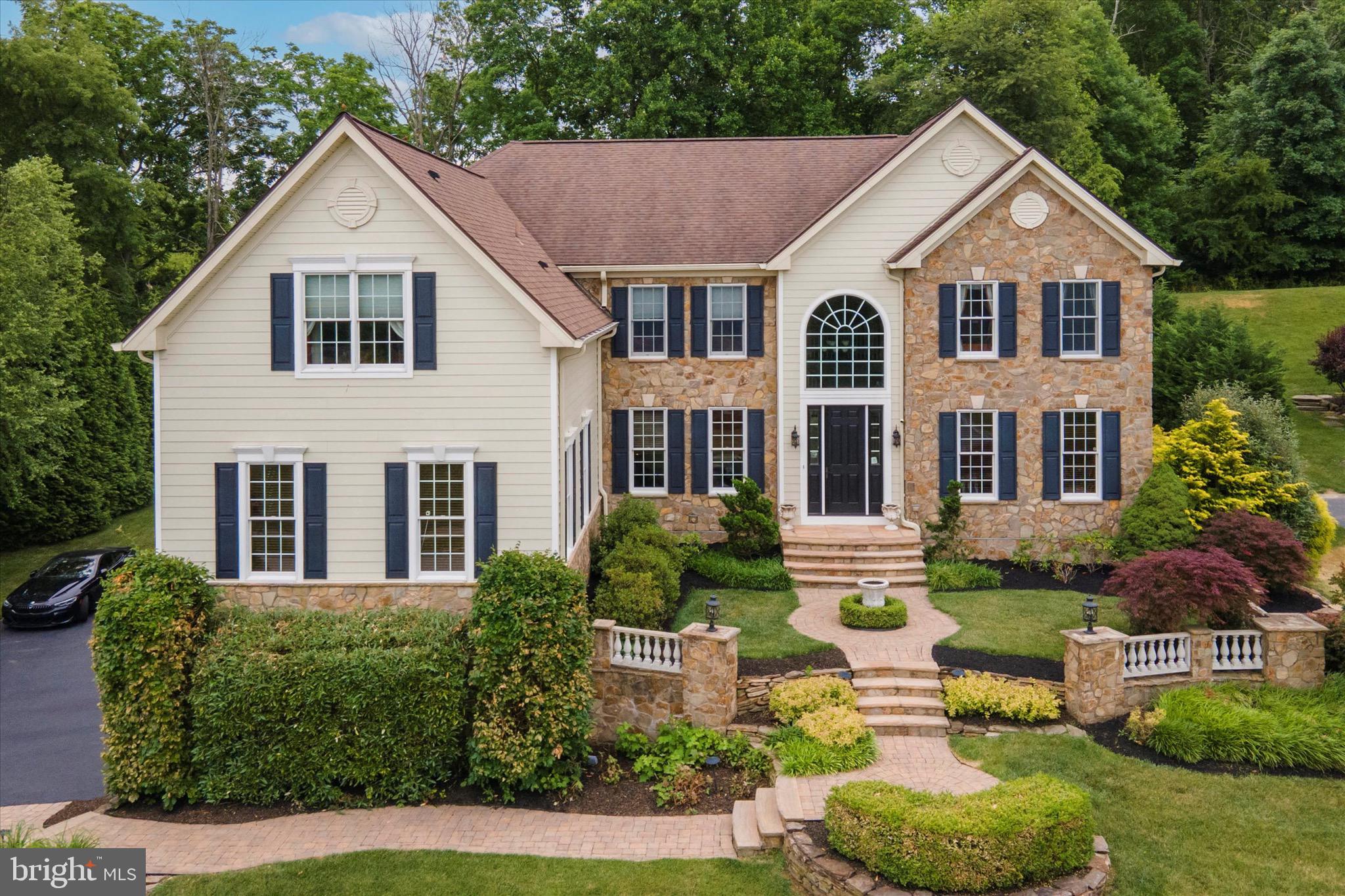 TALL TREES AT THOR - Residential