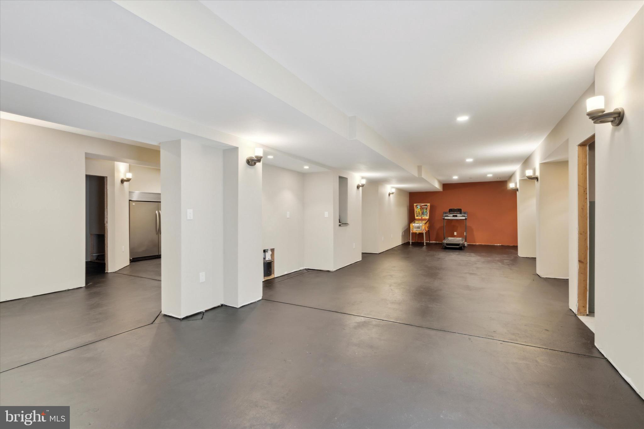 TALL TREES AT THOR - Residential