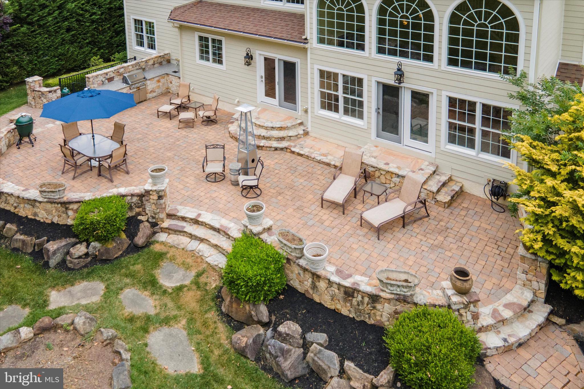 TALL TREES AT THOR - Residential