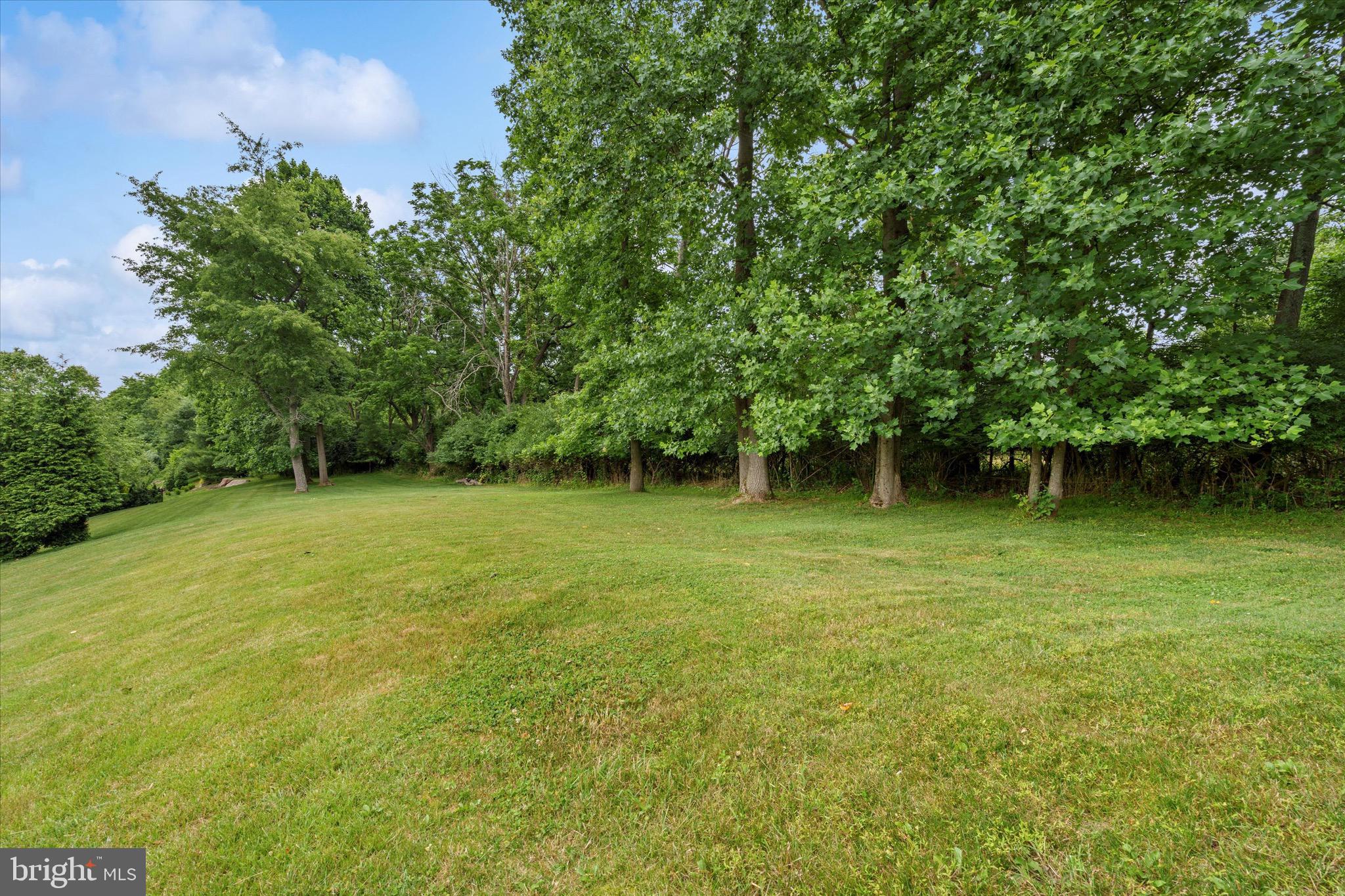 TALL TREES AT THOR - Residential