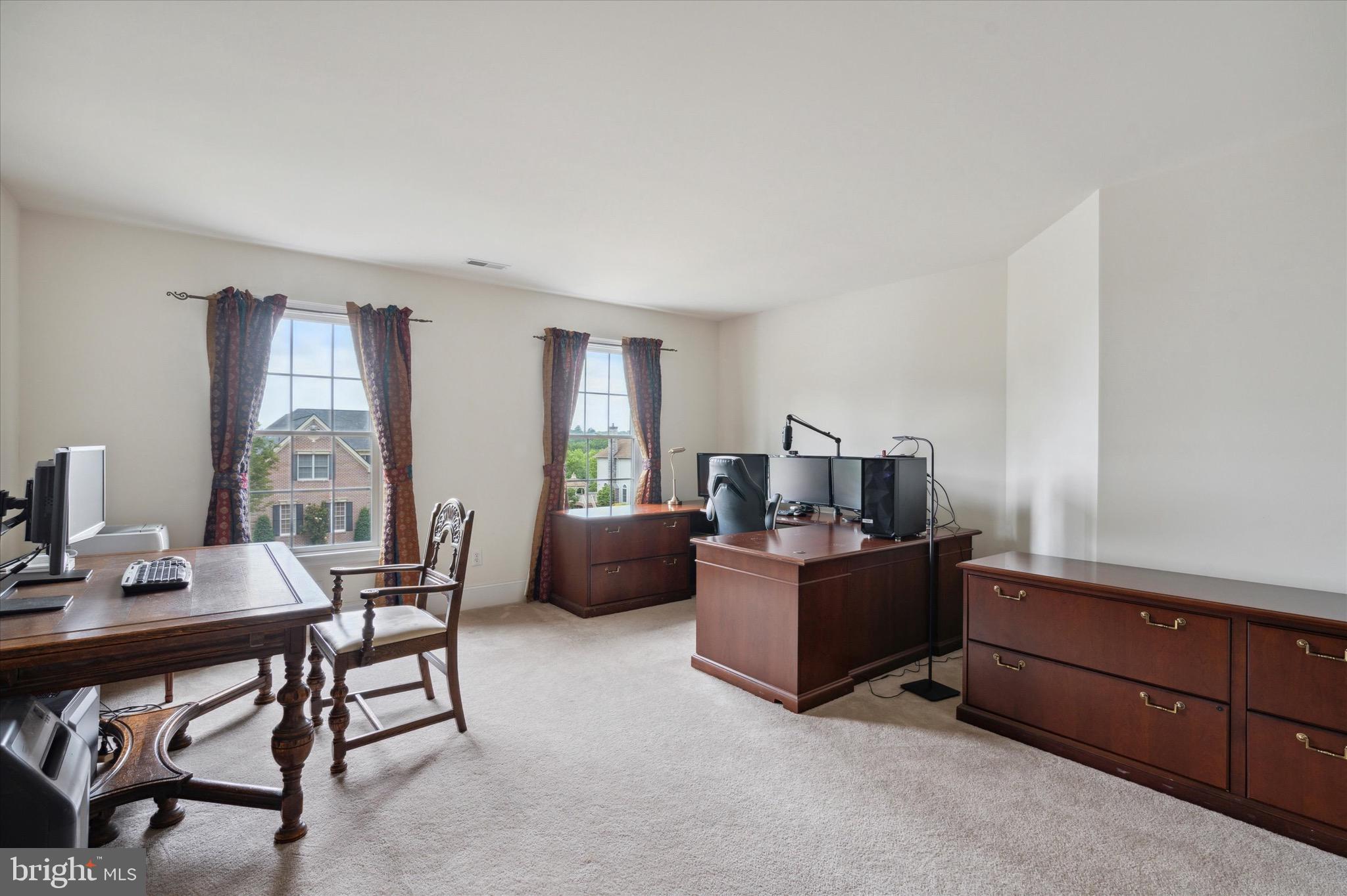 TALL TREES AT THOR - Residential