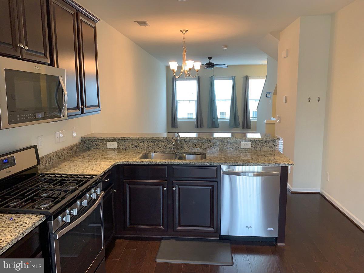 CHERRY HILL CROSSING - Residential Lease