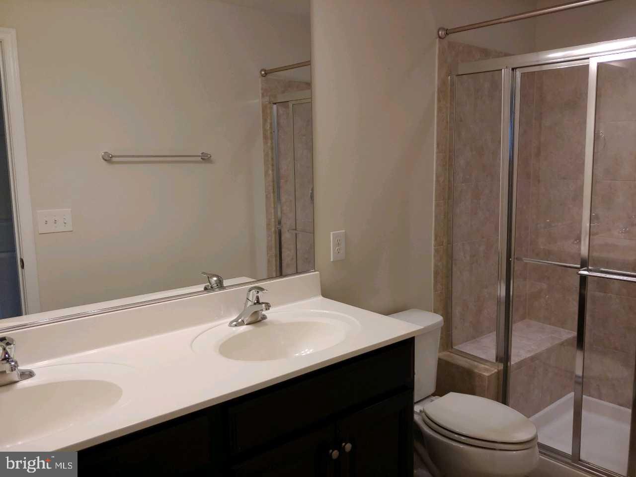 CHERRY HILL CROSSING - Residential Lease