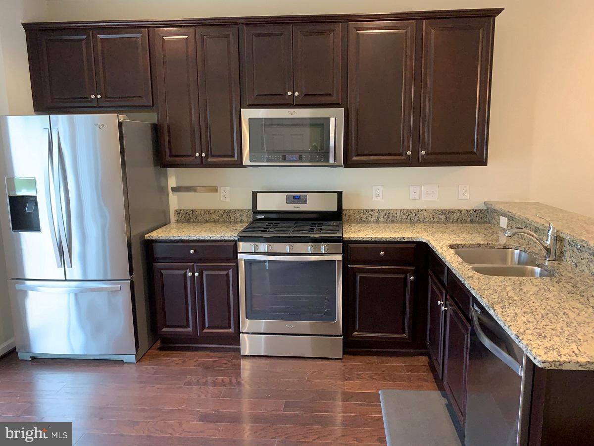 CHERRY HILL CROSSING - Residential Lease