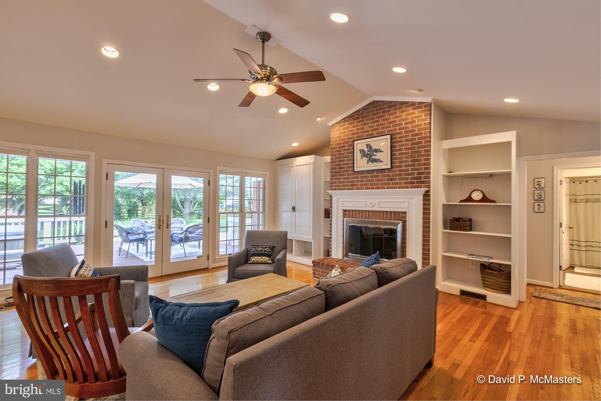 SCHAEFFERS CROSSROADS - Residential