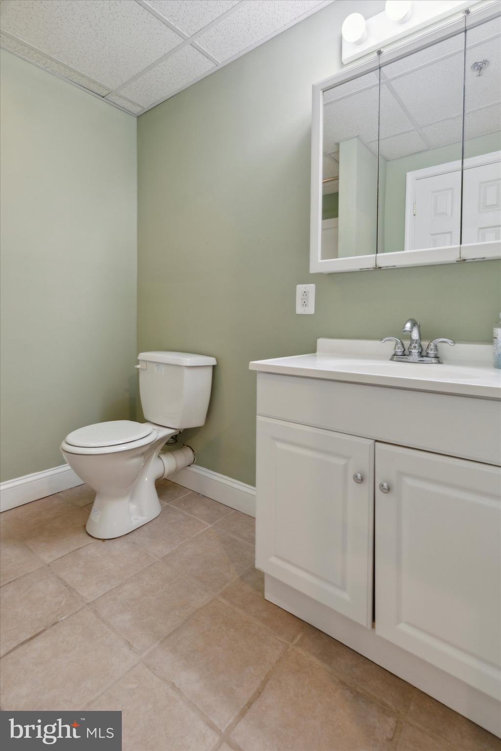 PENLLYN GREENE - Residential Lease