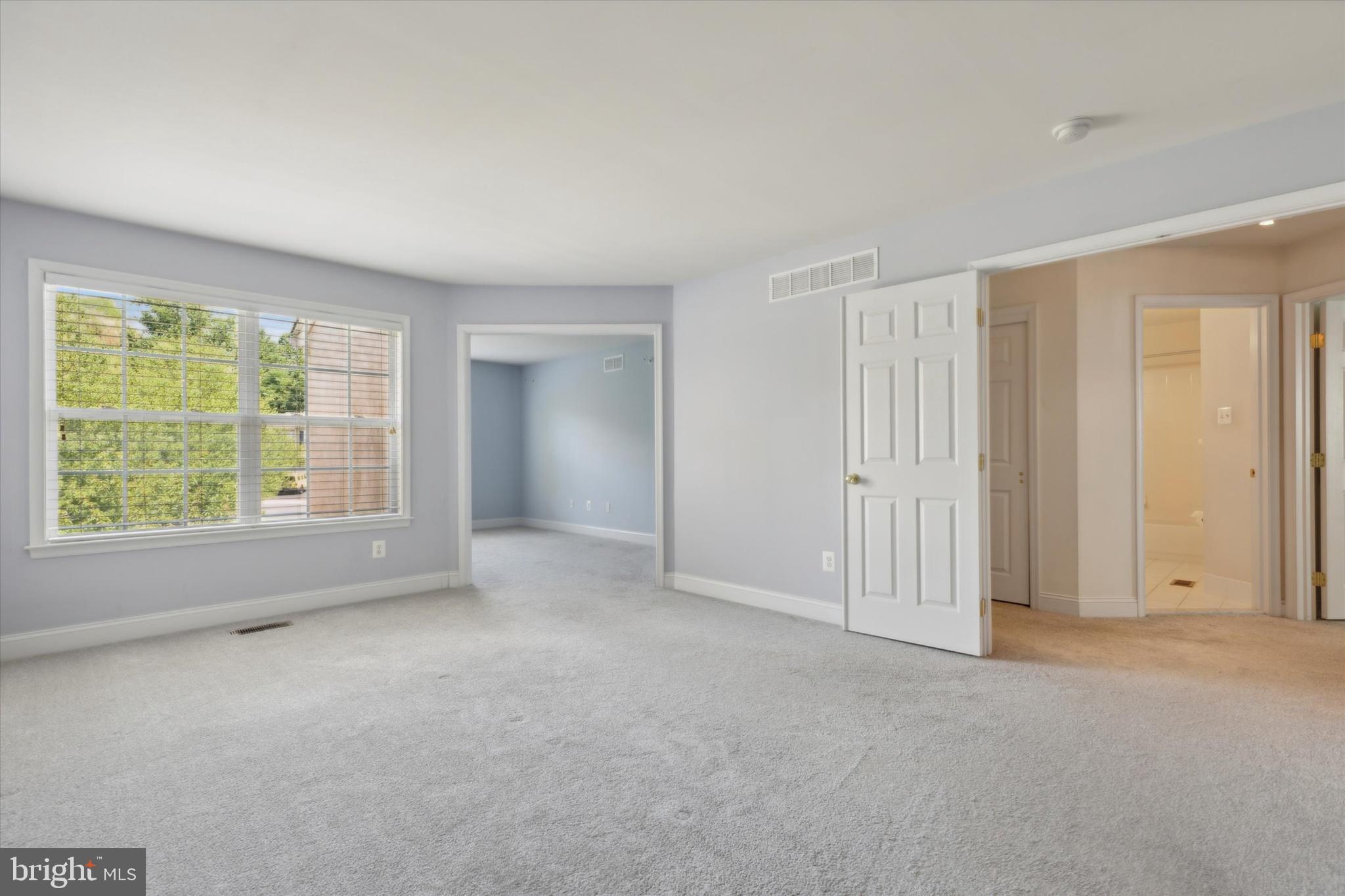 PENLLYN GREENE - Residential Lease