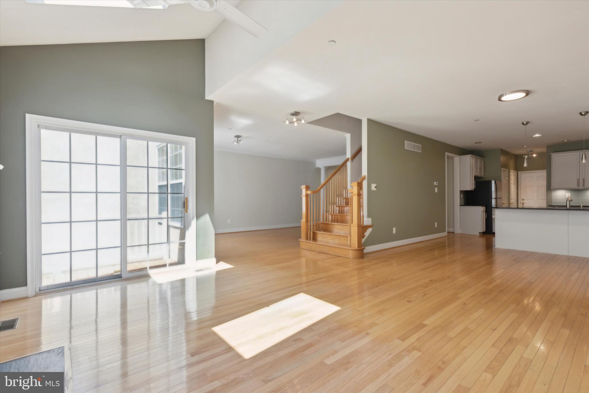 PENLLYN GREENE - Residential Lease