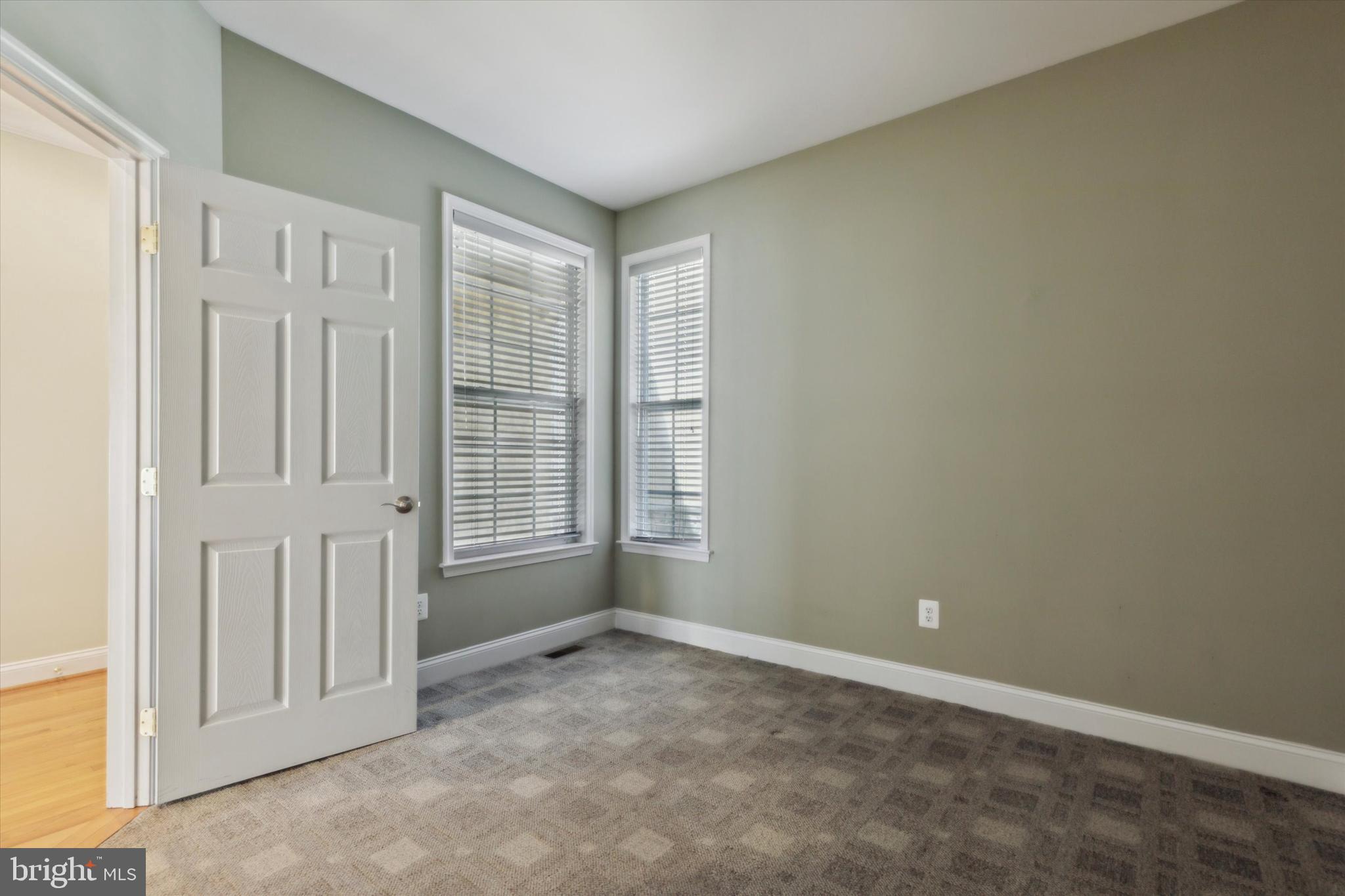 PENLLYN GREENE - Residential Lease