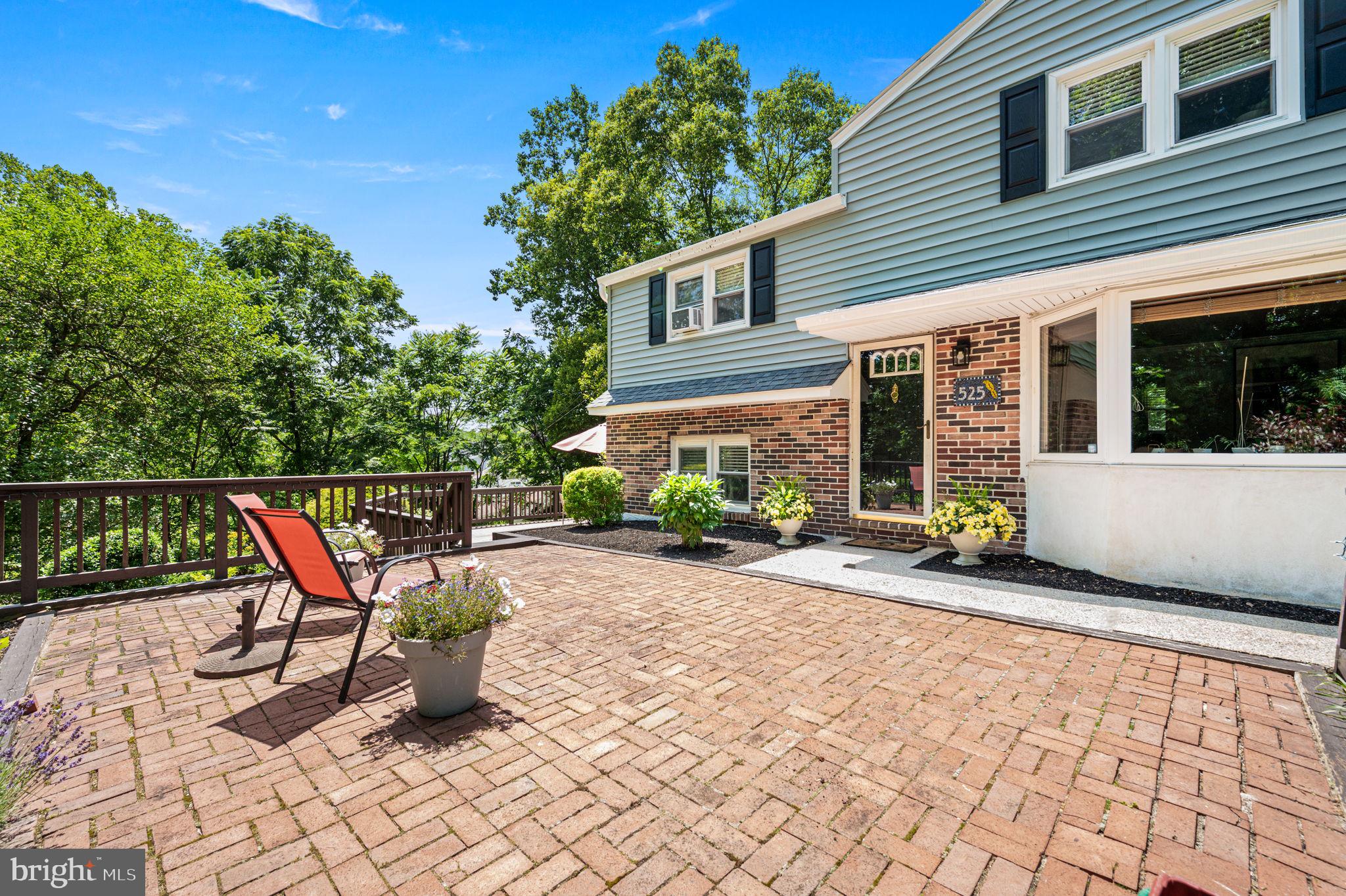 525 ORIOLE DRIVE