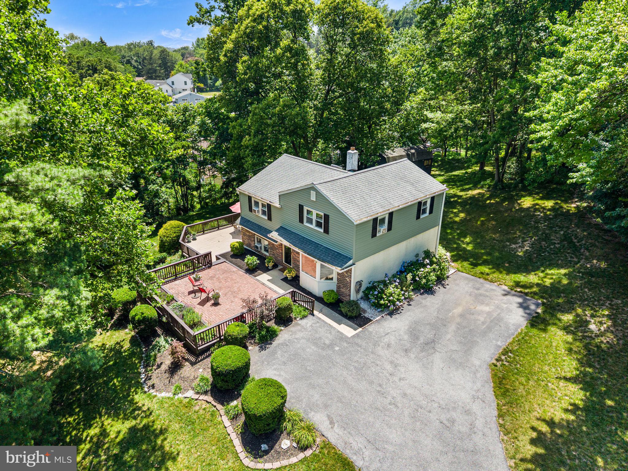 525 ORIOLE DRIVE