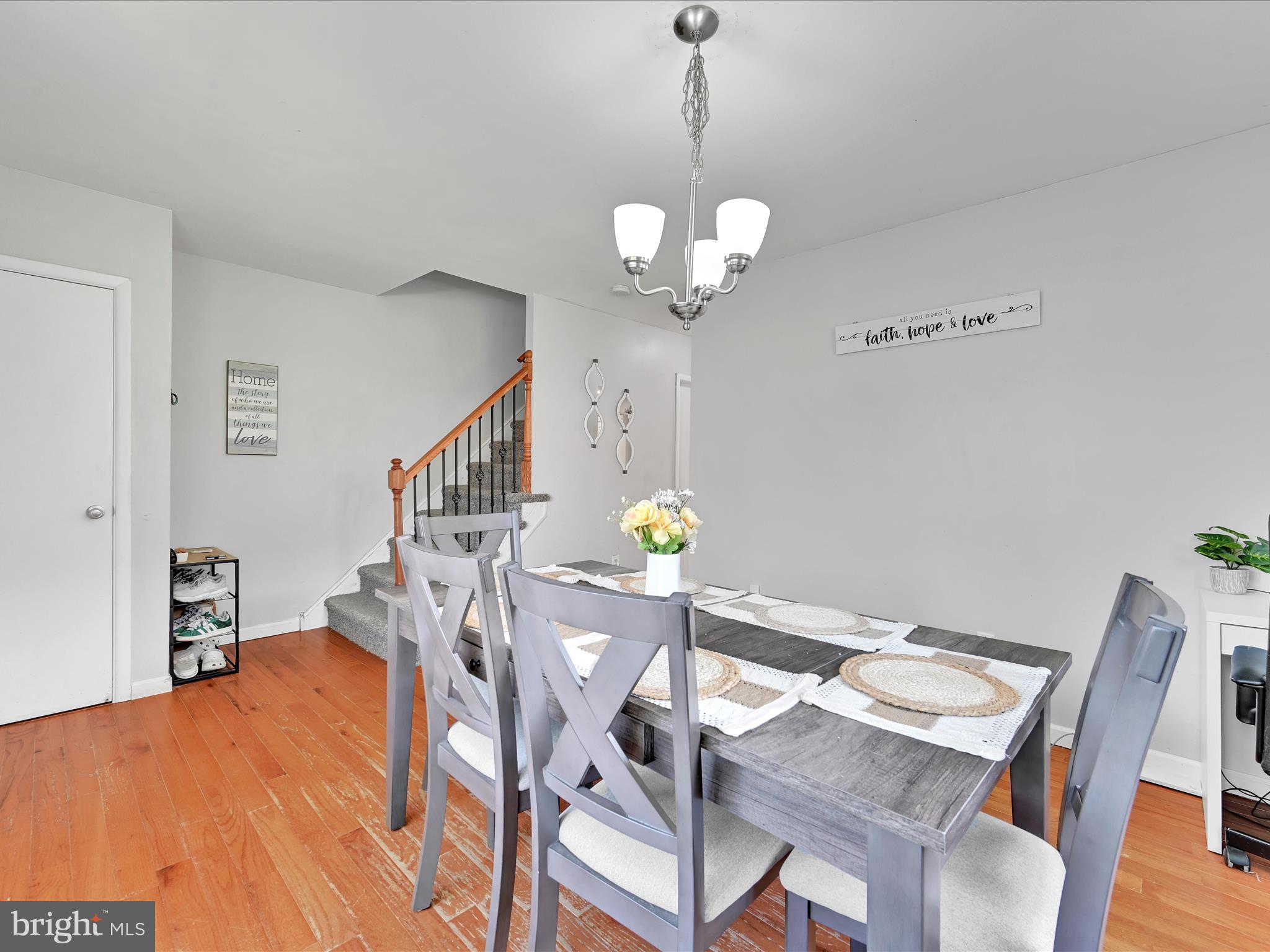 EAGLE STREAM - Residential
