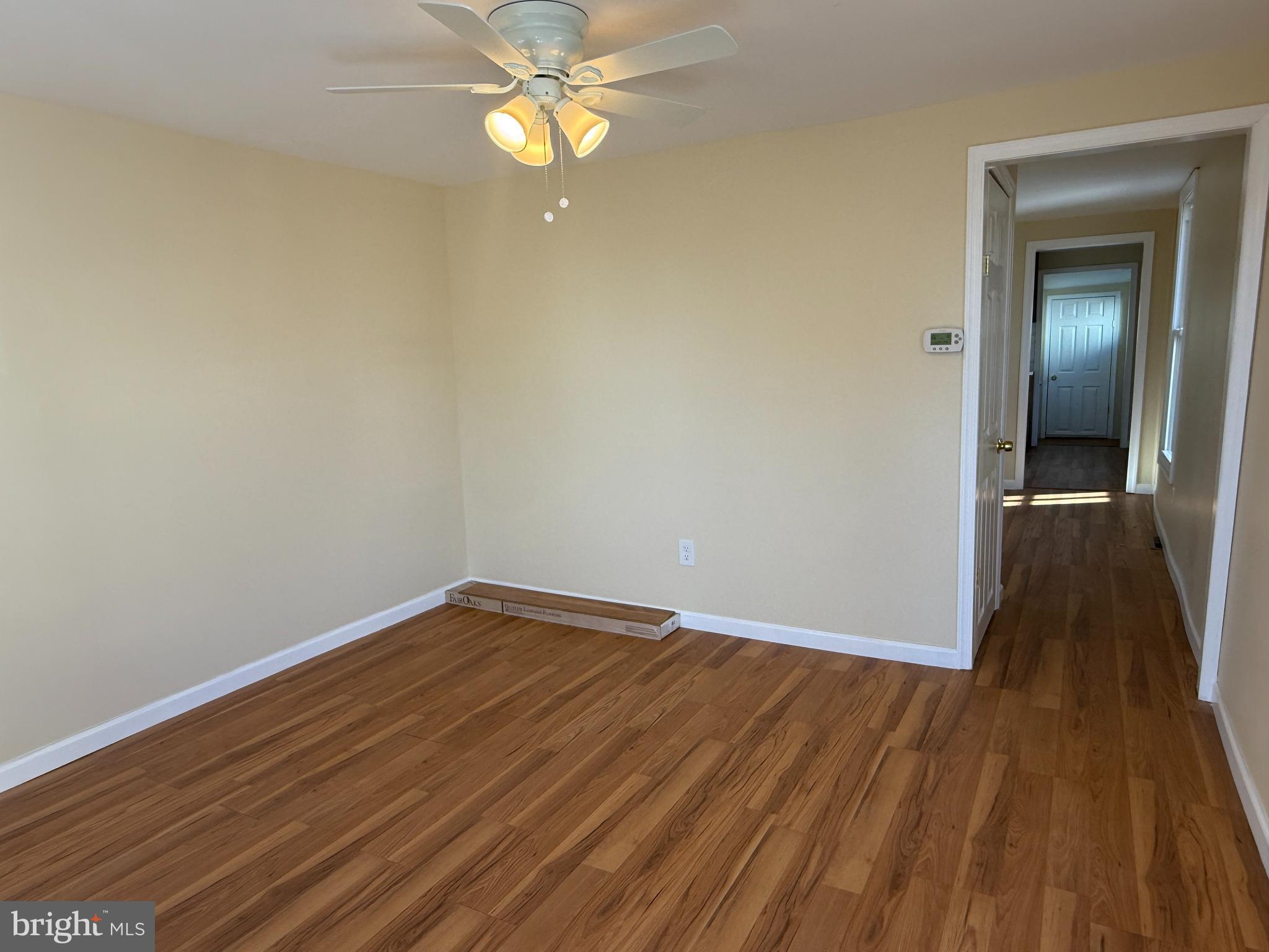 MANOR PARK - Residential