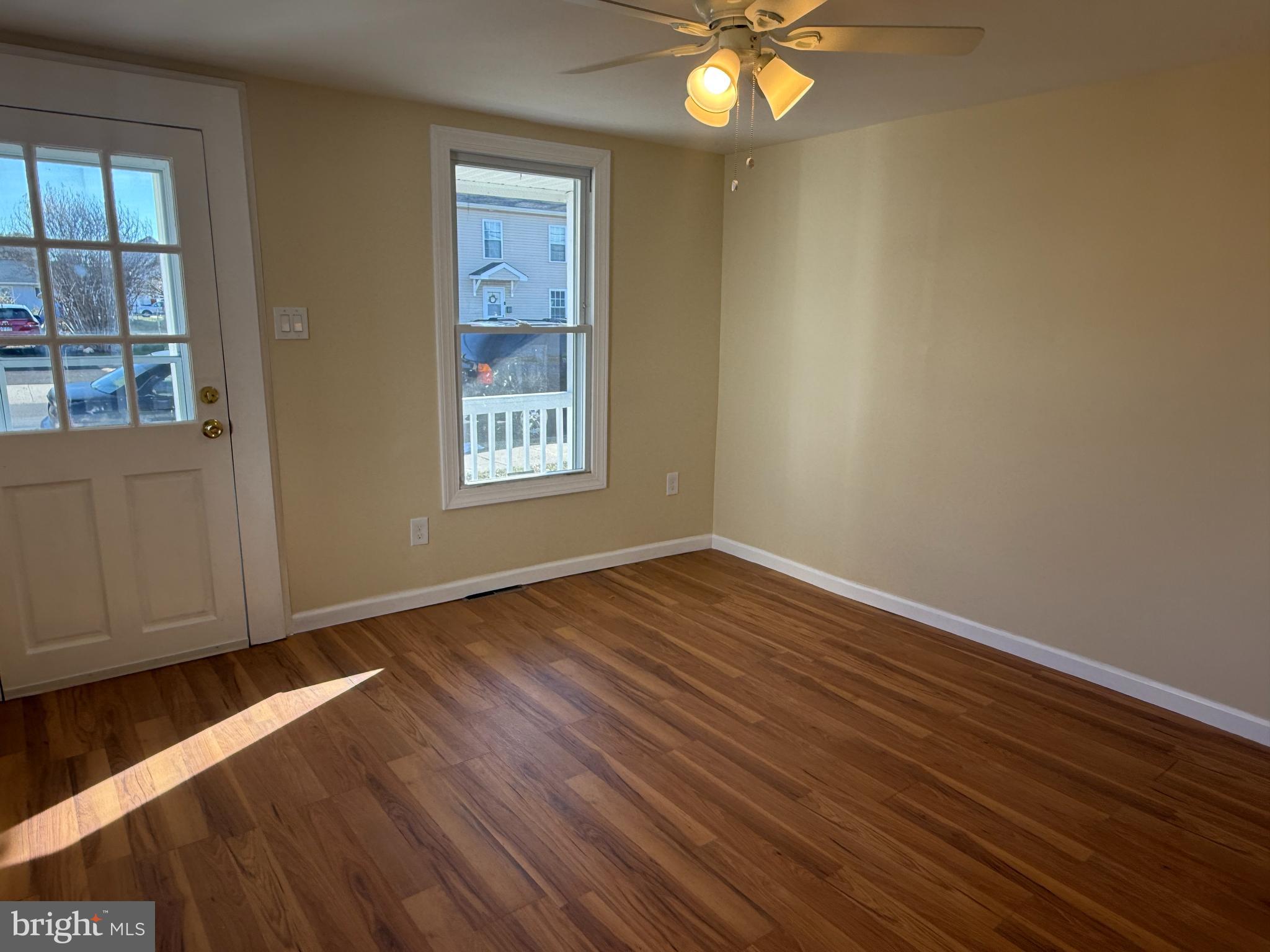 MANOR PARK - Residential