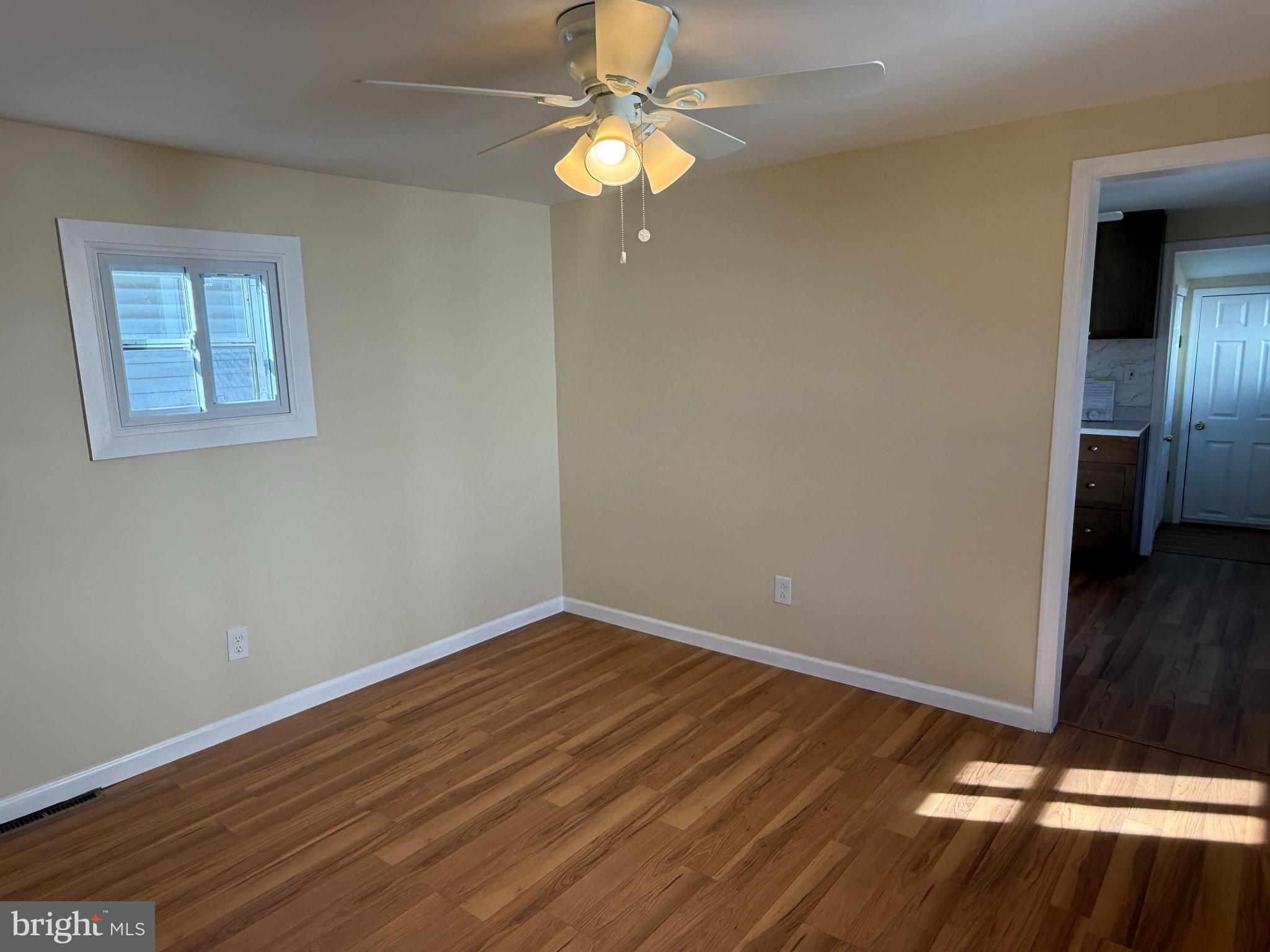 MANOR PARK - Residential