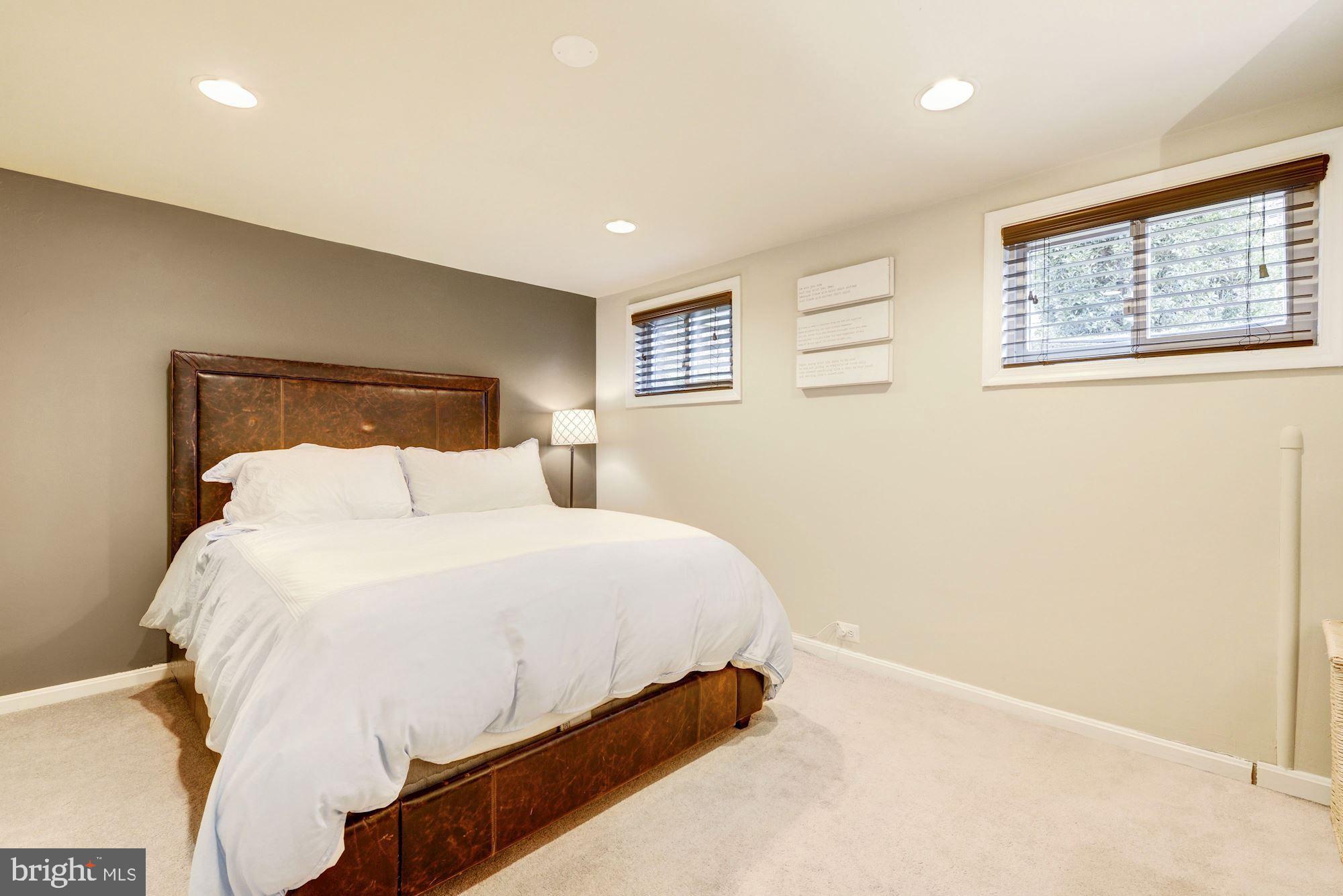 WESTBORO - Residential