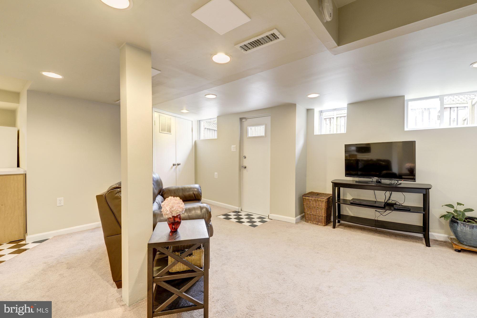 WESTBORO - Residential