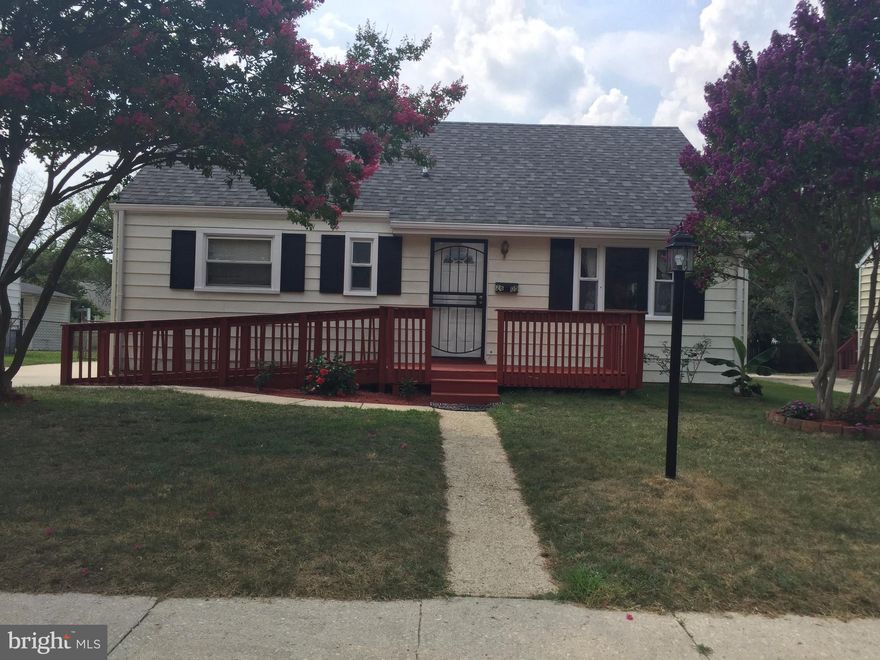 Well kept rambler. Brand new hardwood floor in living room and hallway. Brand new carpet in bedrooms. Newer roof. Nice front and back yard. Oversized concrete driveway.