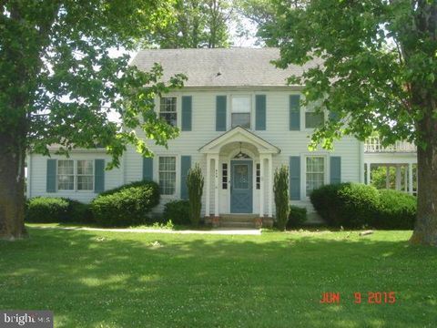 Photo of 839 S Dupont Boulevard, MILFORD, DE 19963 (MLS # DESU2108470)