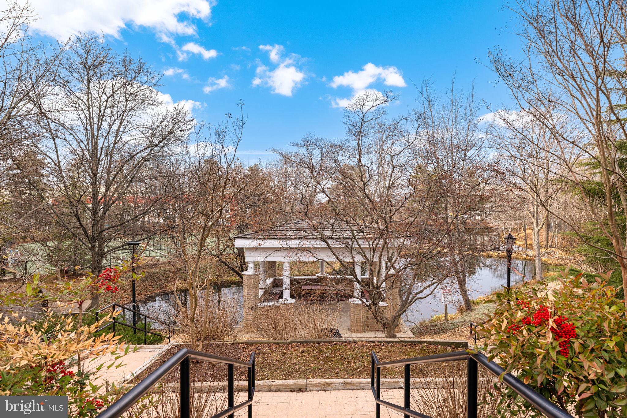 ROTONDA - Residential