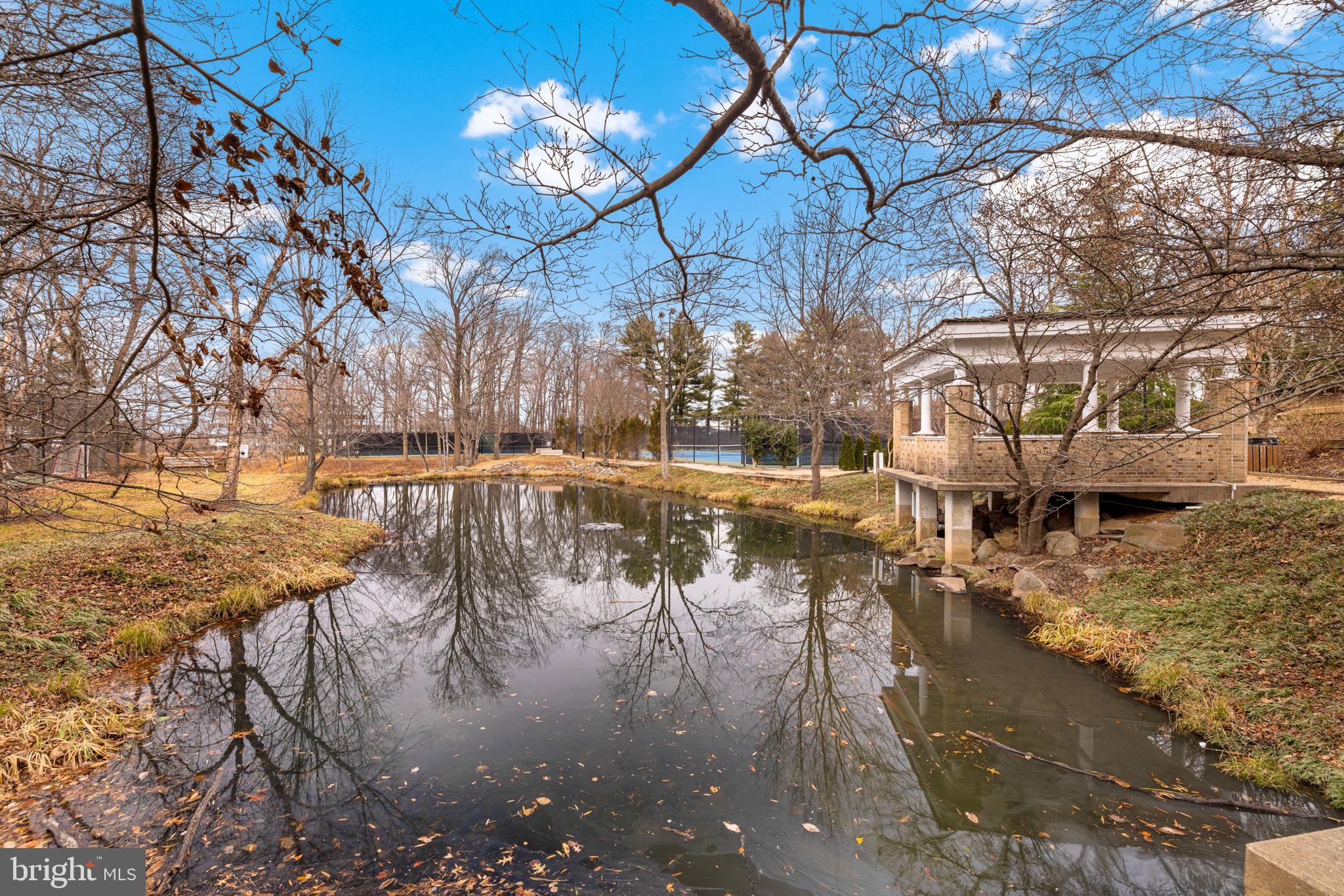 ROTONDA - Residential