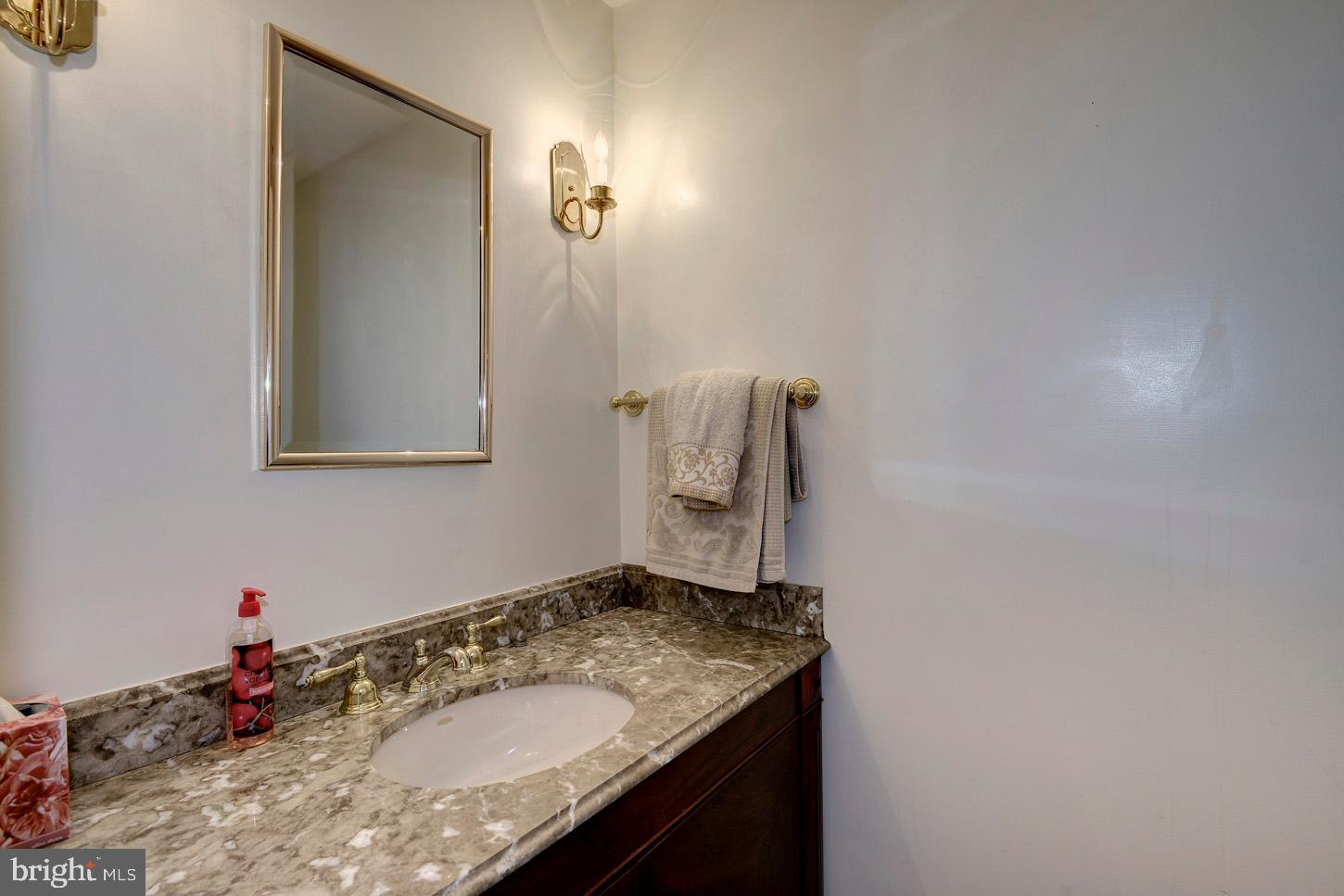 POTOMAC FALLS - Residential