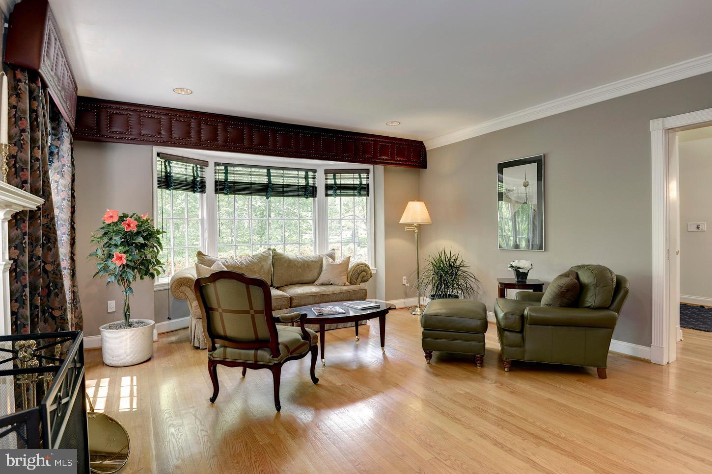 POTOMAC FALLS - Residential